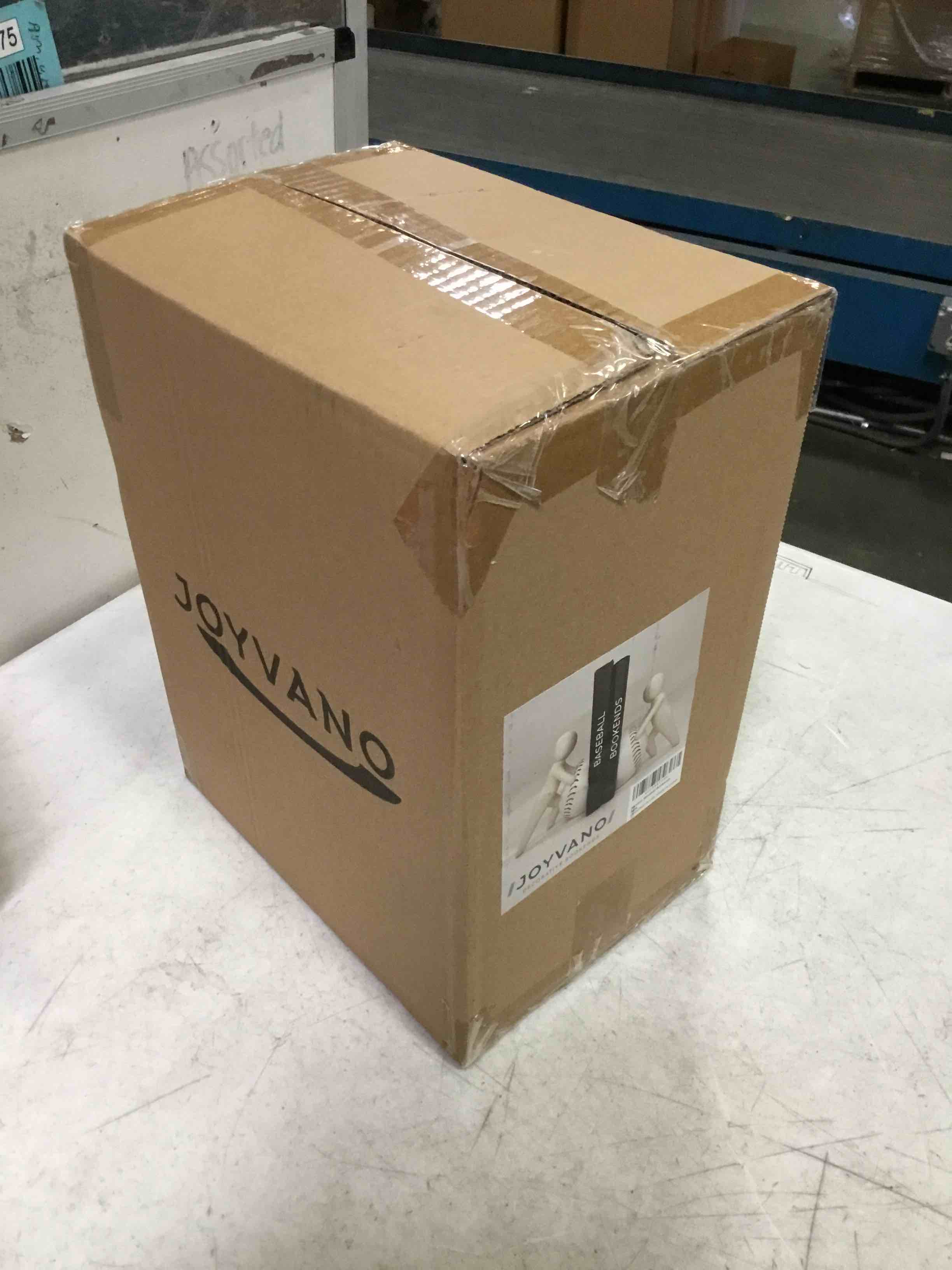 https://s3.amazonaws.com/lotting-images-prod/bidfta/YEL4976922_1685536762358.jpeg