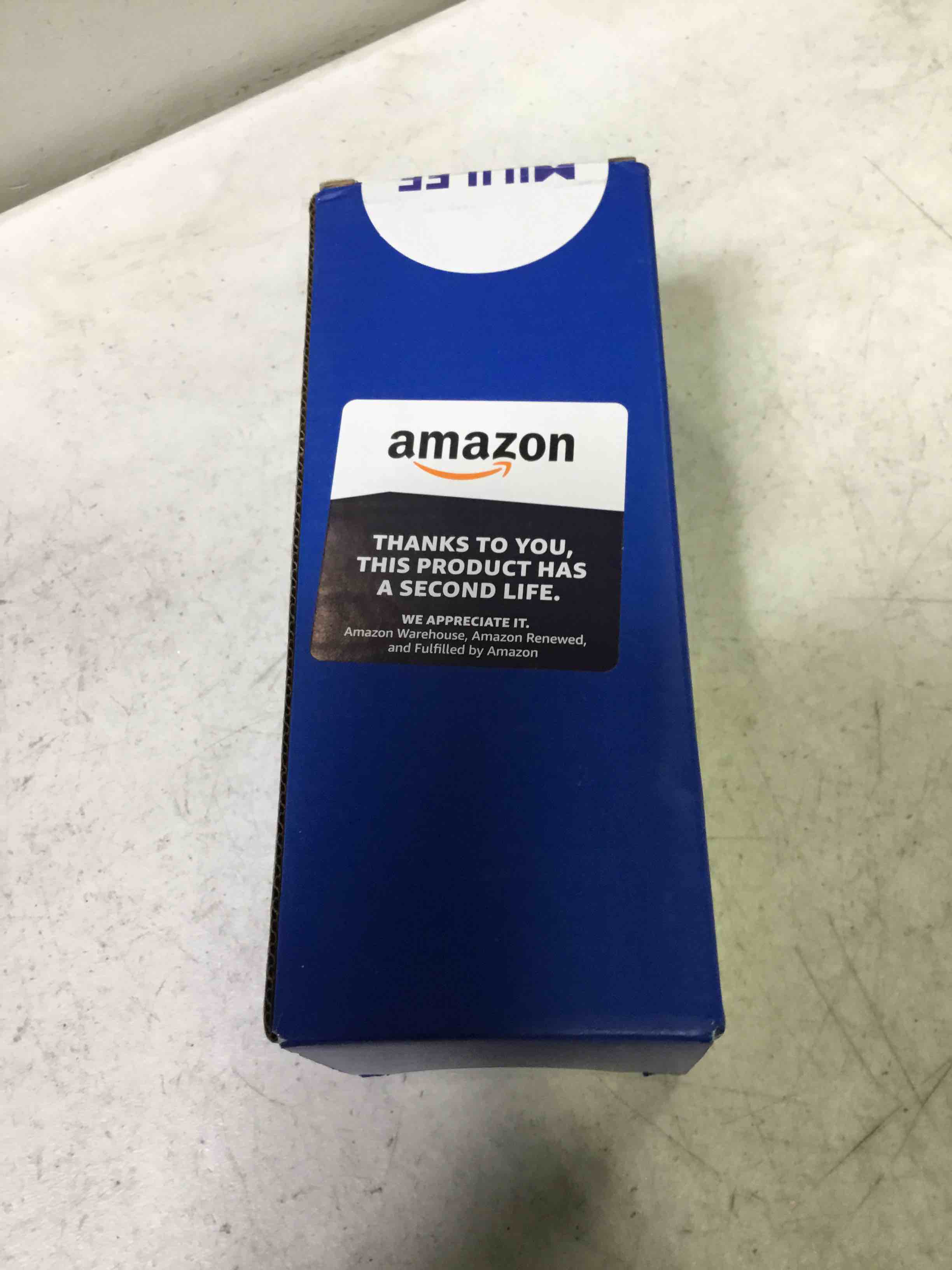 https://s3.amazonaws.com/lotting-images-prod/bidfta/YEL4976975_1685545472744.jpeg