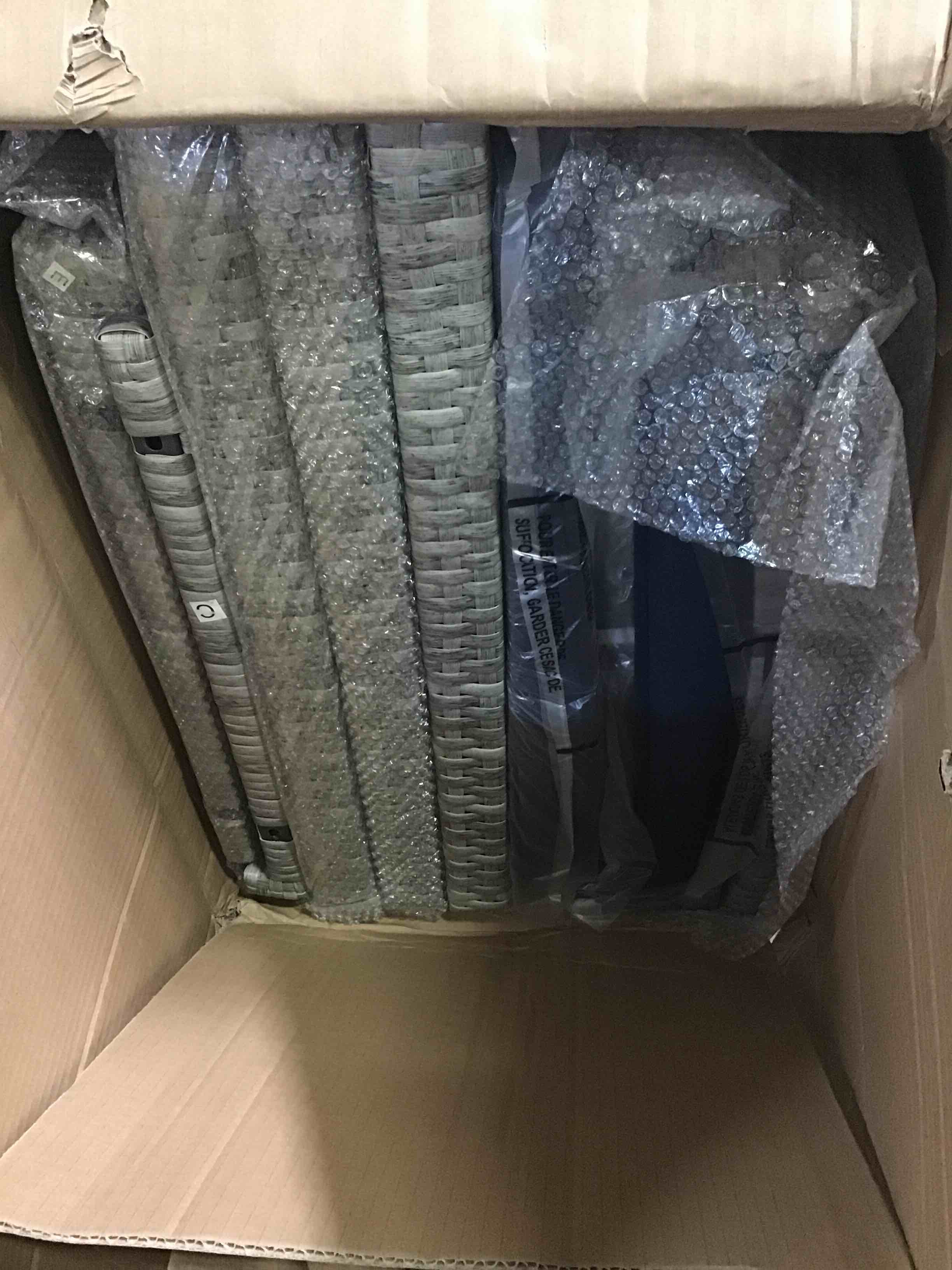 https://s3.amazonaws.com/lotting-images-prod/bidfta/YEL4977612_1685130650522.jpeg