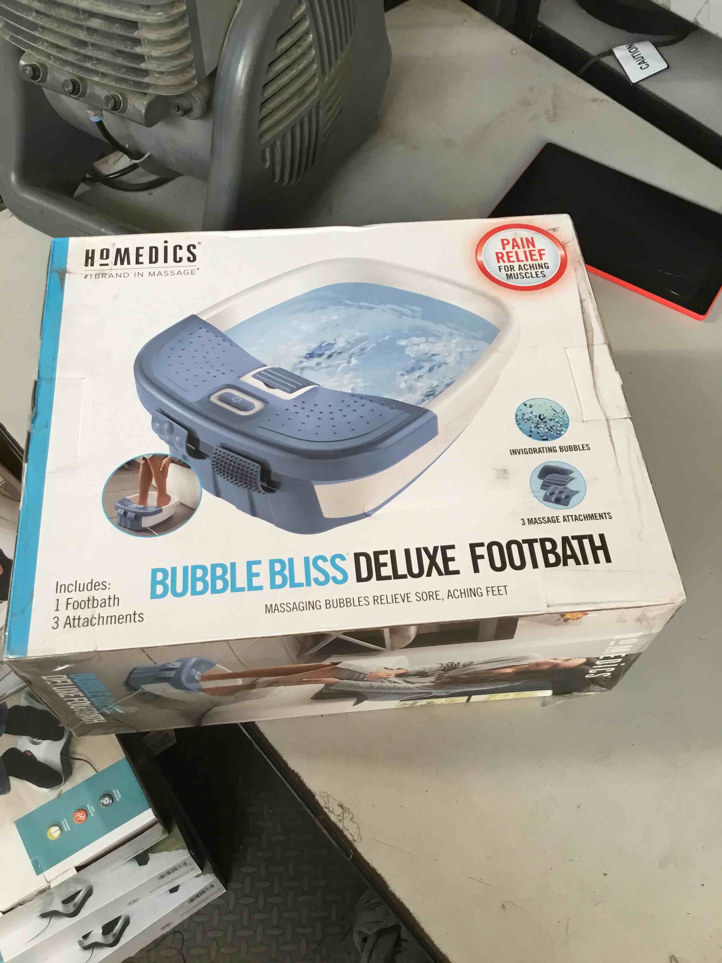 https://s3.amazonaws.com/lotting-images-prod/bidfta/YEL4979354_1685448113308.jpeg