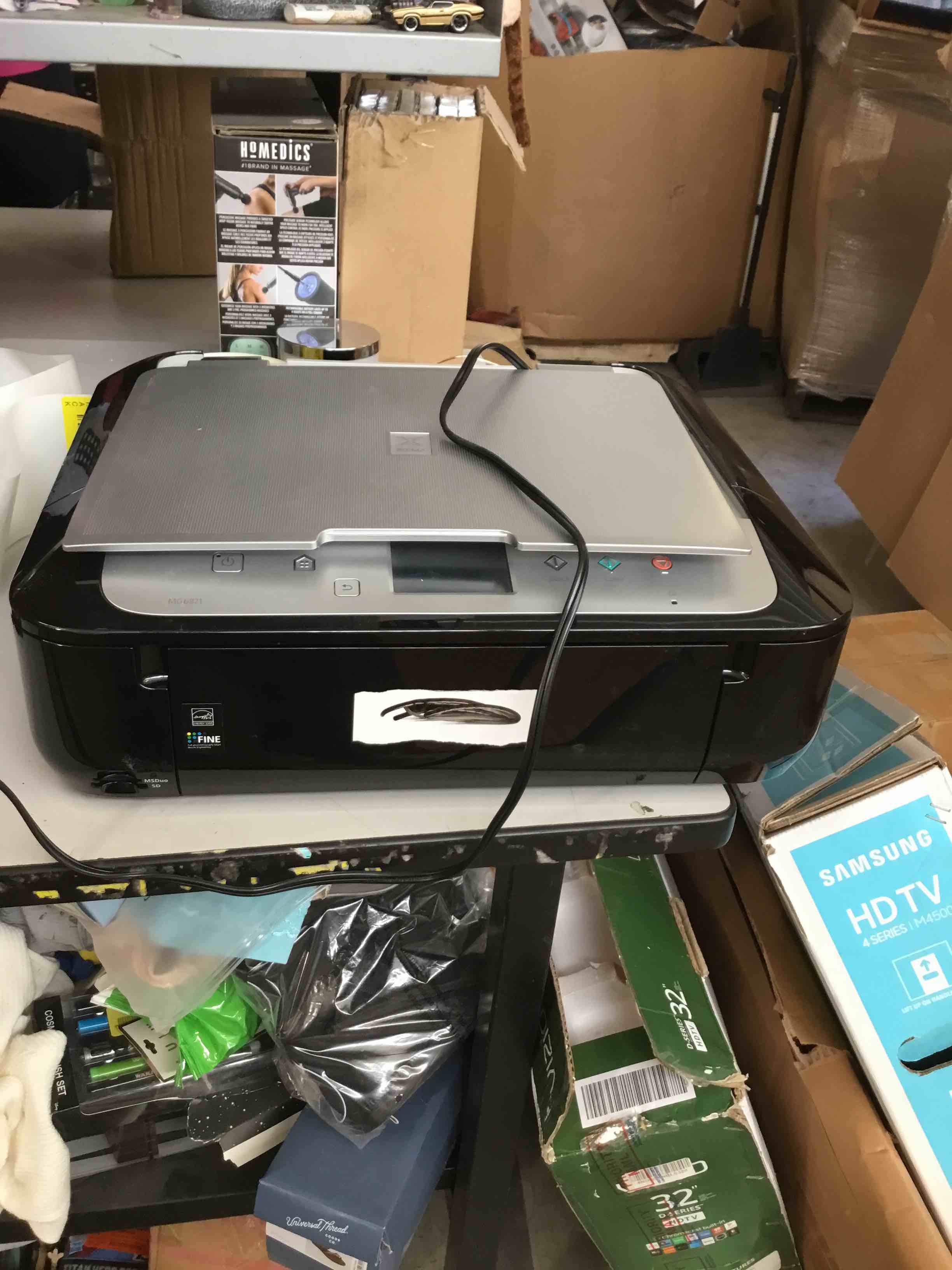 https://s3.amazonaws.com/lotting-images-prod/bidfta/YEL4980118_1685625812260.jpeg