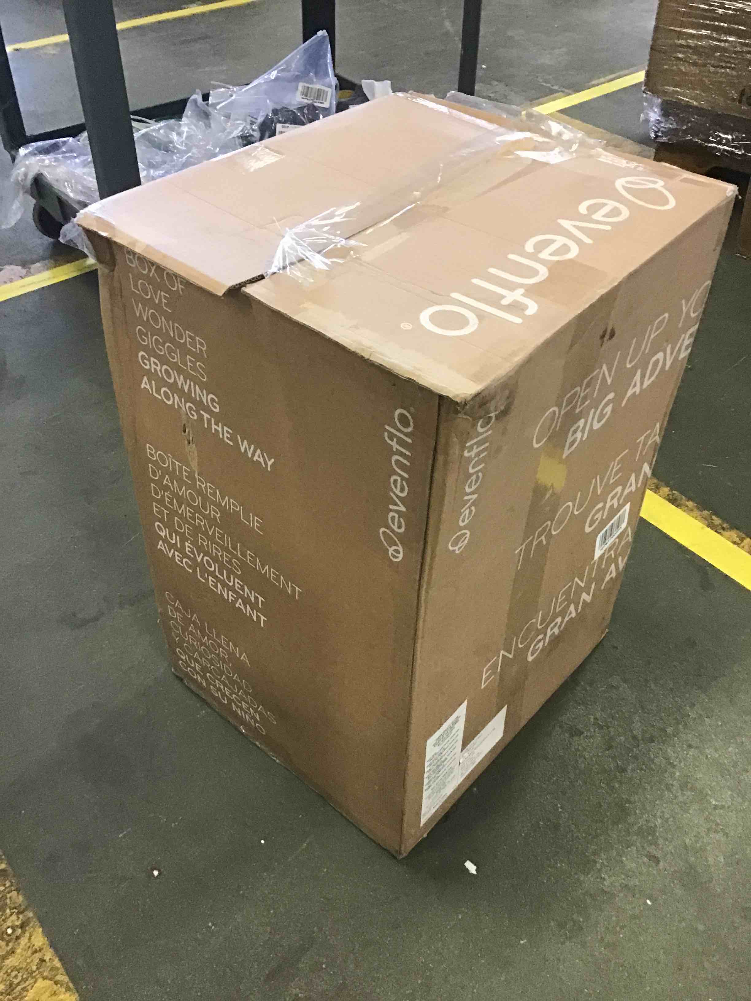 https://s3.amazonaws.com/lotting-images-prod/bidfta/YEL4988550_1696256165486.jpeg