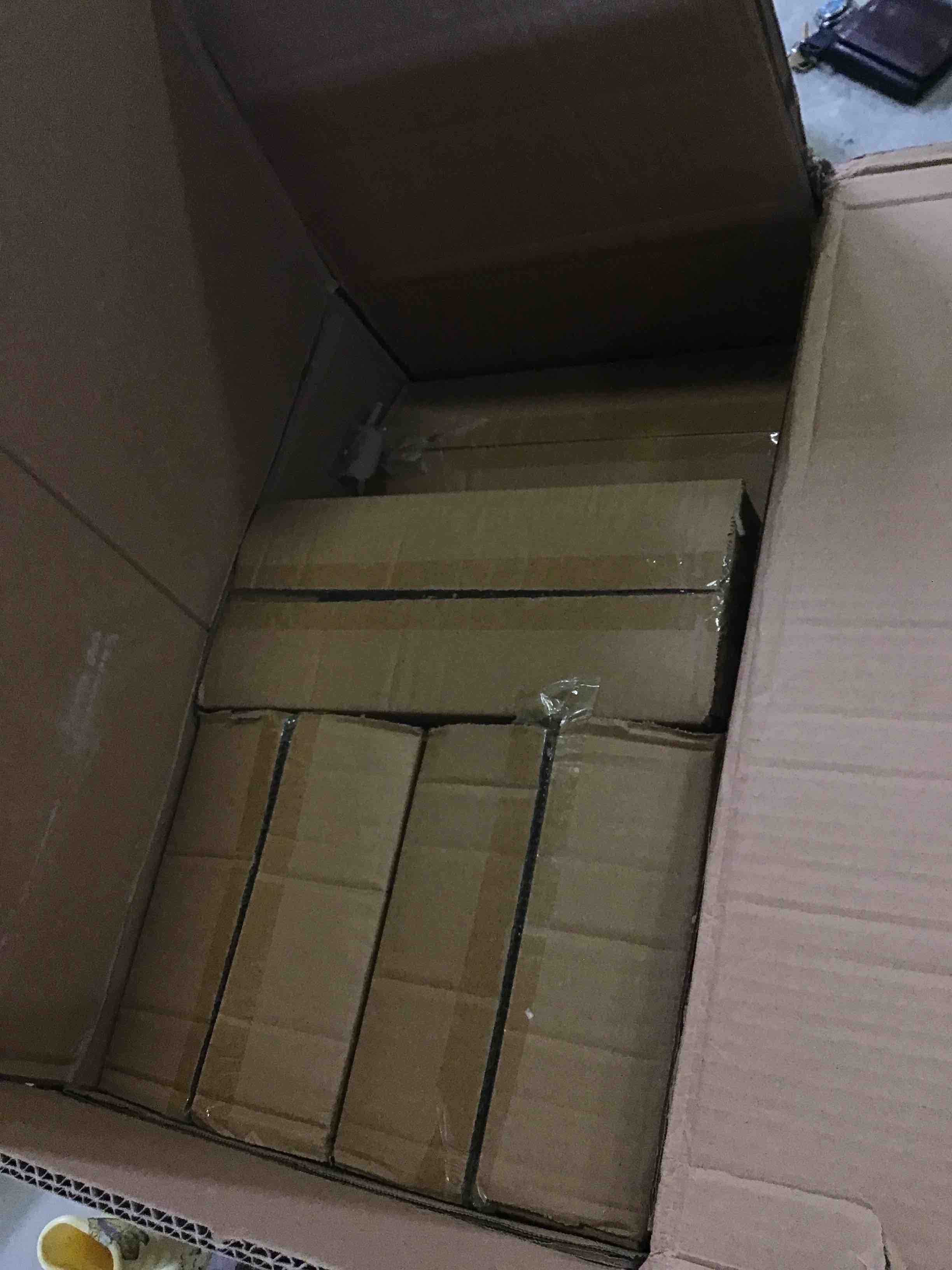 https://s3.amazonaws.com/lotting-images-prod/bidfta/YEL4989658_1694704630856.jpeg
