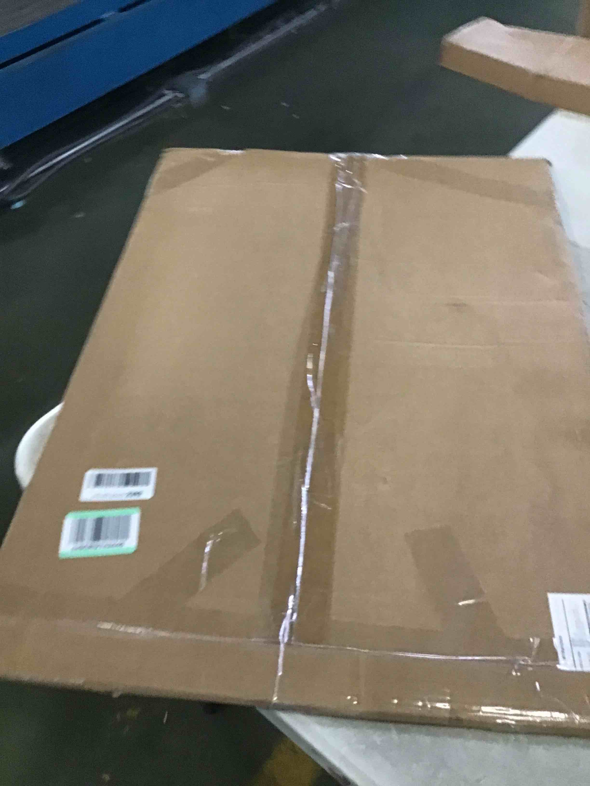 https://s3.amazonaws.com/lotting-images-prod/bidfta/YEL4989710_1694714619635.jpeg