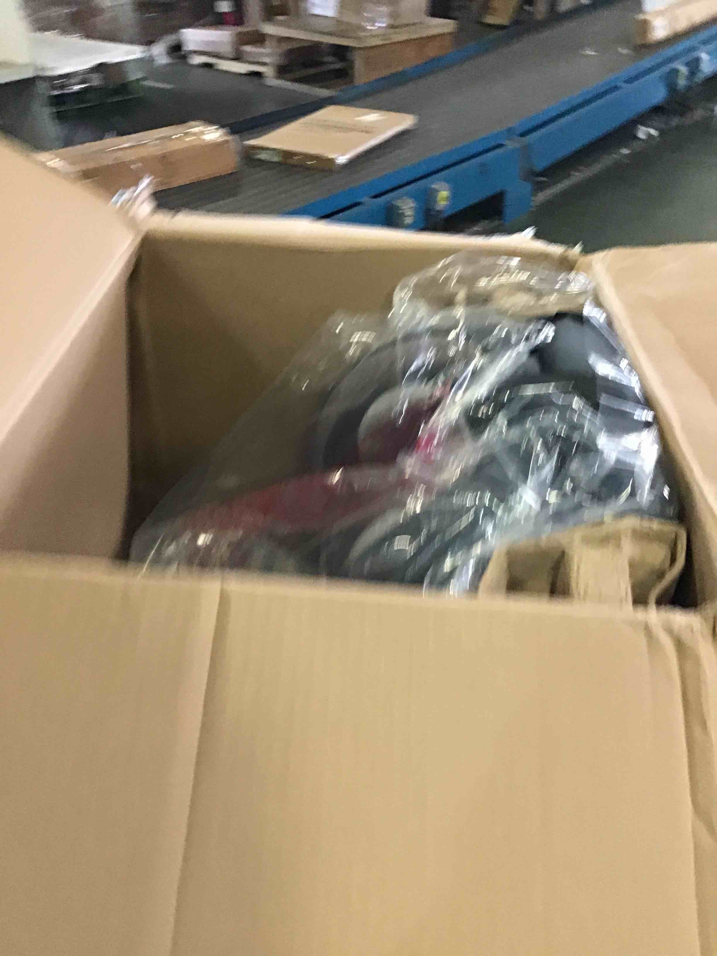 https://s3.amazonaws.com/lotting-images-prod/bidfta/YEL4989785_1694783564214.jpeg