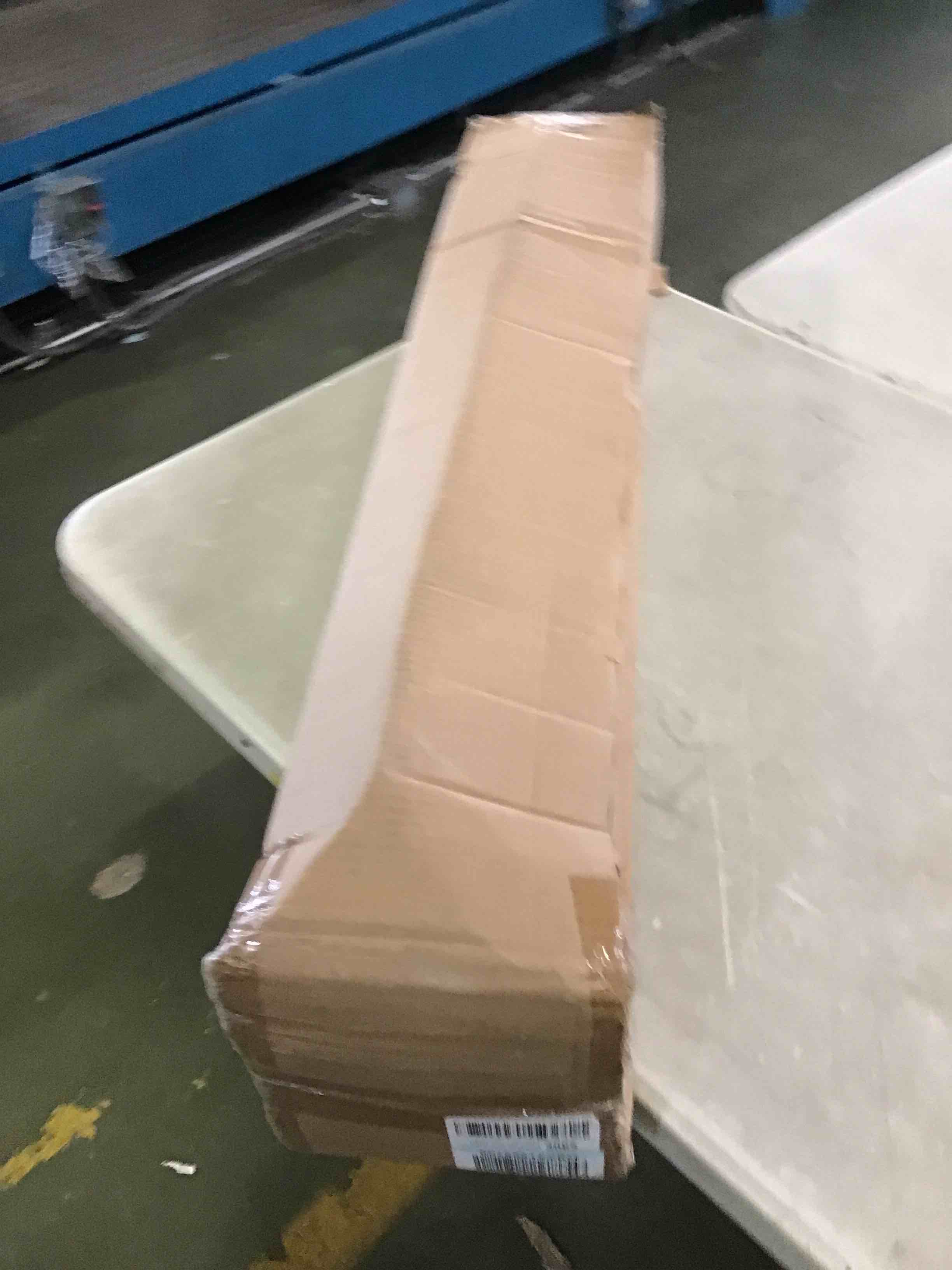 https://s3.amazonaws.com/lotting-images-prod/bidfta/YEL4989786_1694783636910.jpeg