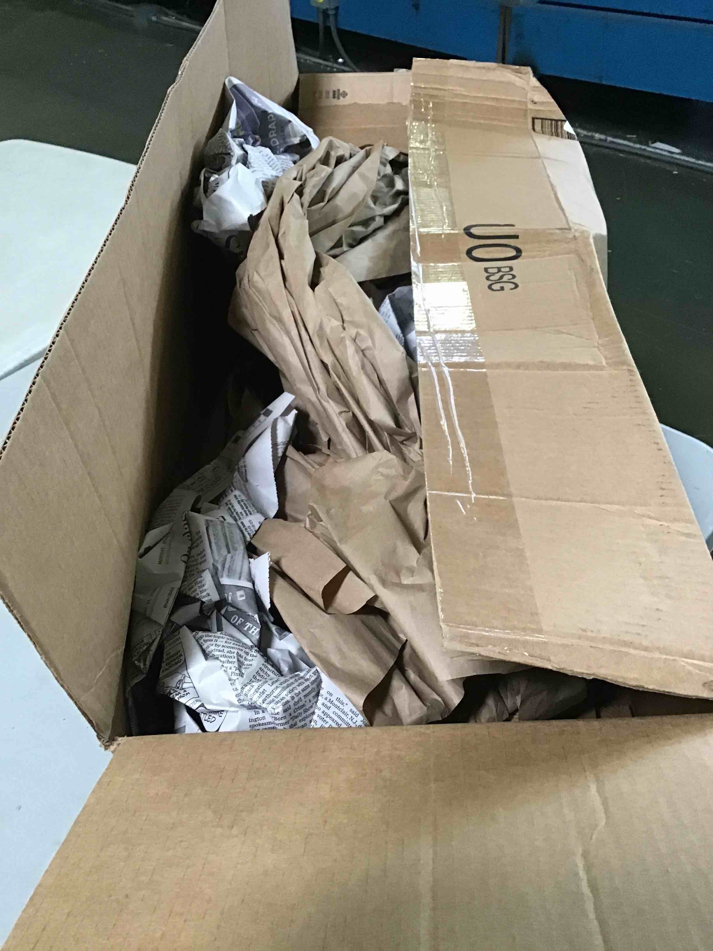 https://s3.amazonaws.com/lotting-images-prod/bidfta/YEL4990206_1695148646352.jpeg