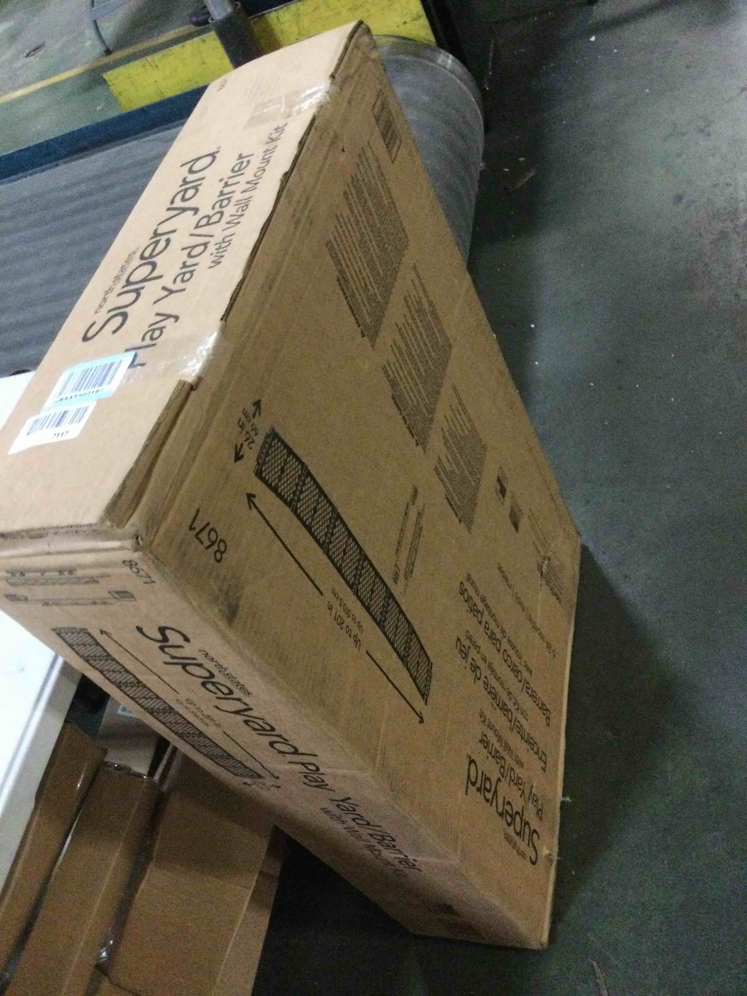 https://s3.amazonaws.com/lotting-images-prod/bidfta/YEL4990543_1695383037731.jpeg