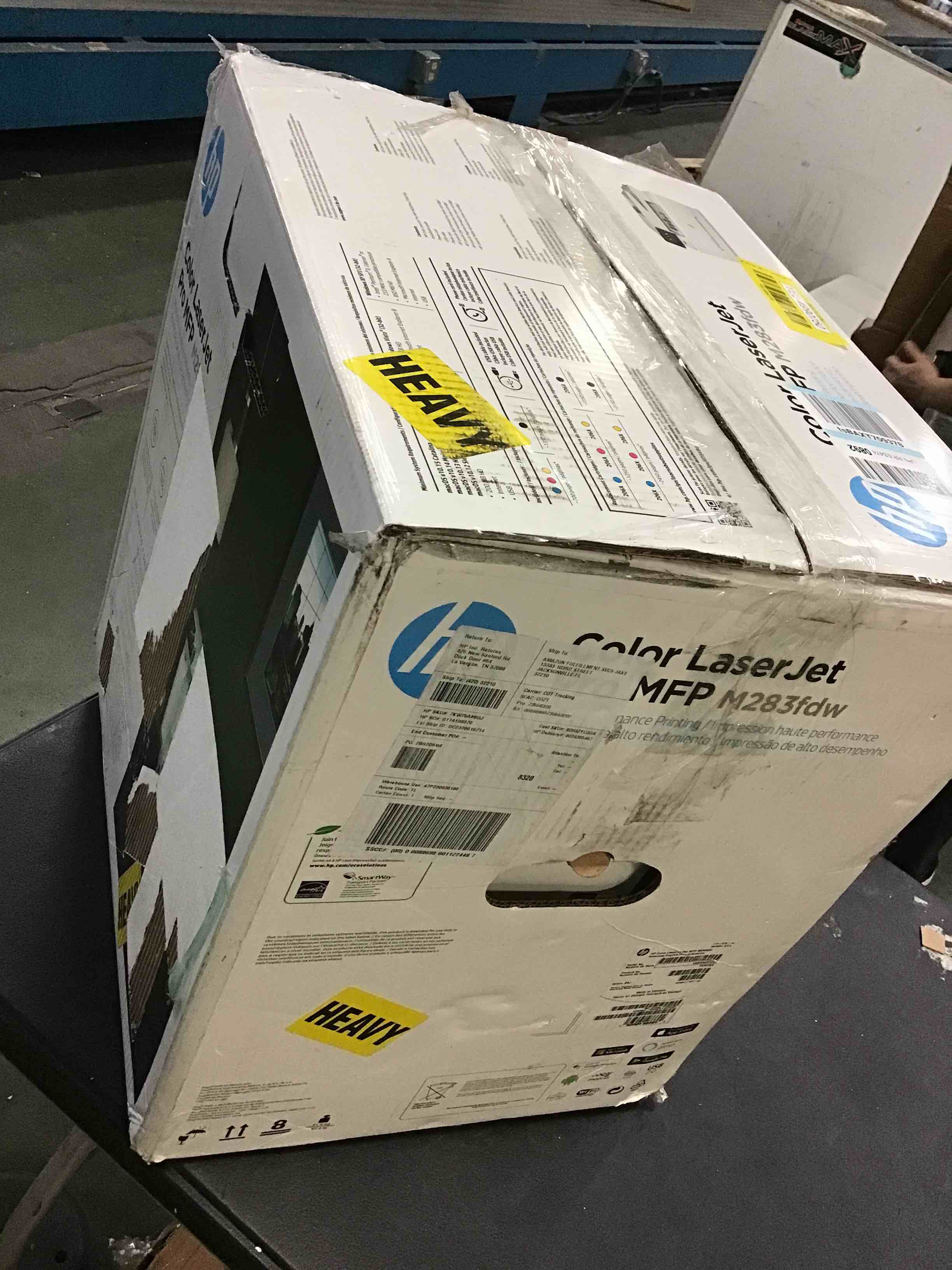 https://s3.amazonaws.com/lotting-images-prod/bidfta/YEL4990750_1695659145464.jpeg