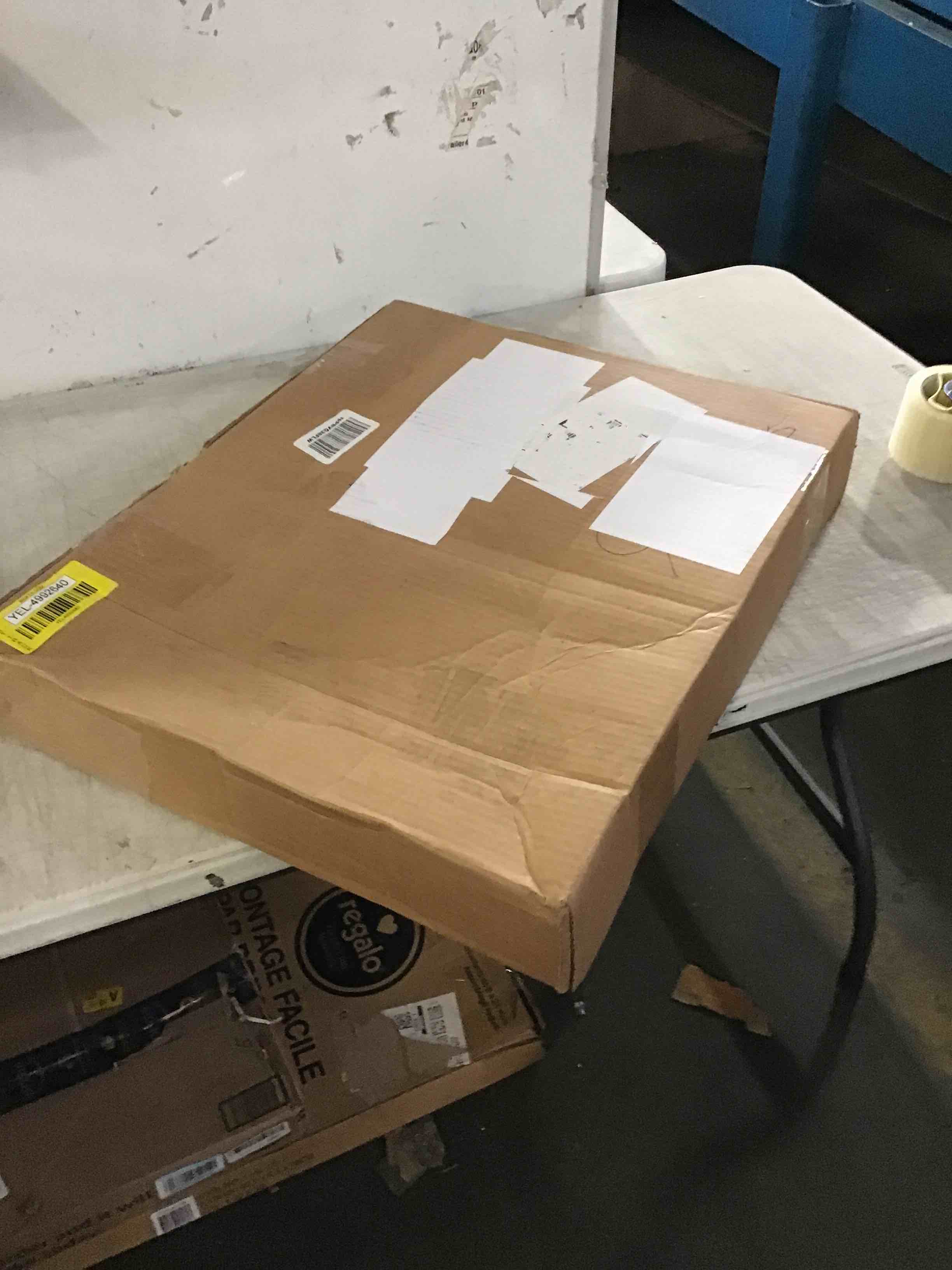 https://s3.amazonaws.com/lotting-images-prod/bidfta/YEL4992640_1695129305780.jpeg