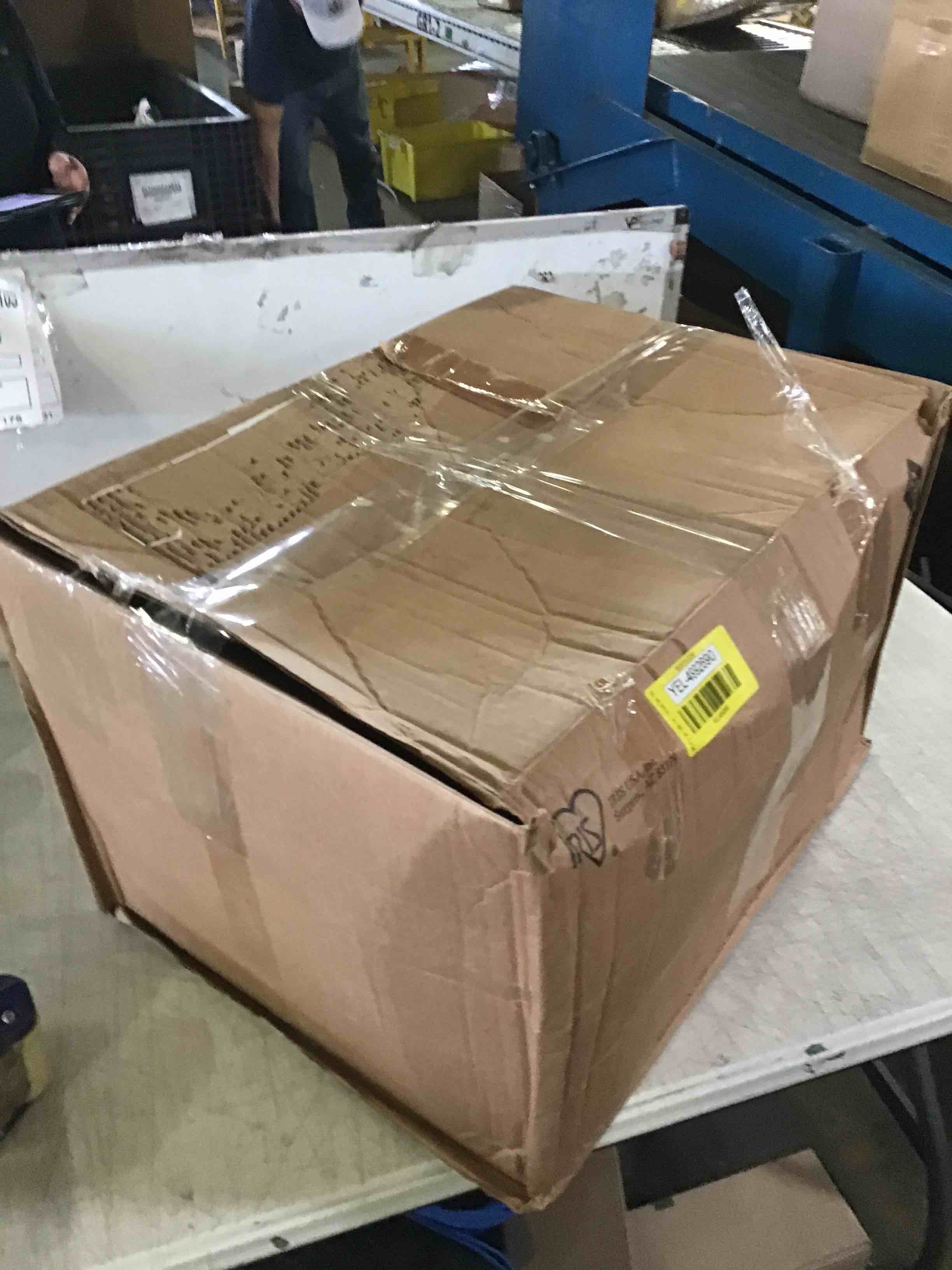 https://s3.amazonaws.com/lotting-images-prod/bidfta/YEL4992690_1695148382915.jpeg