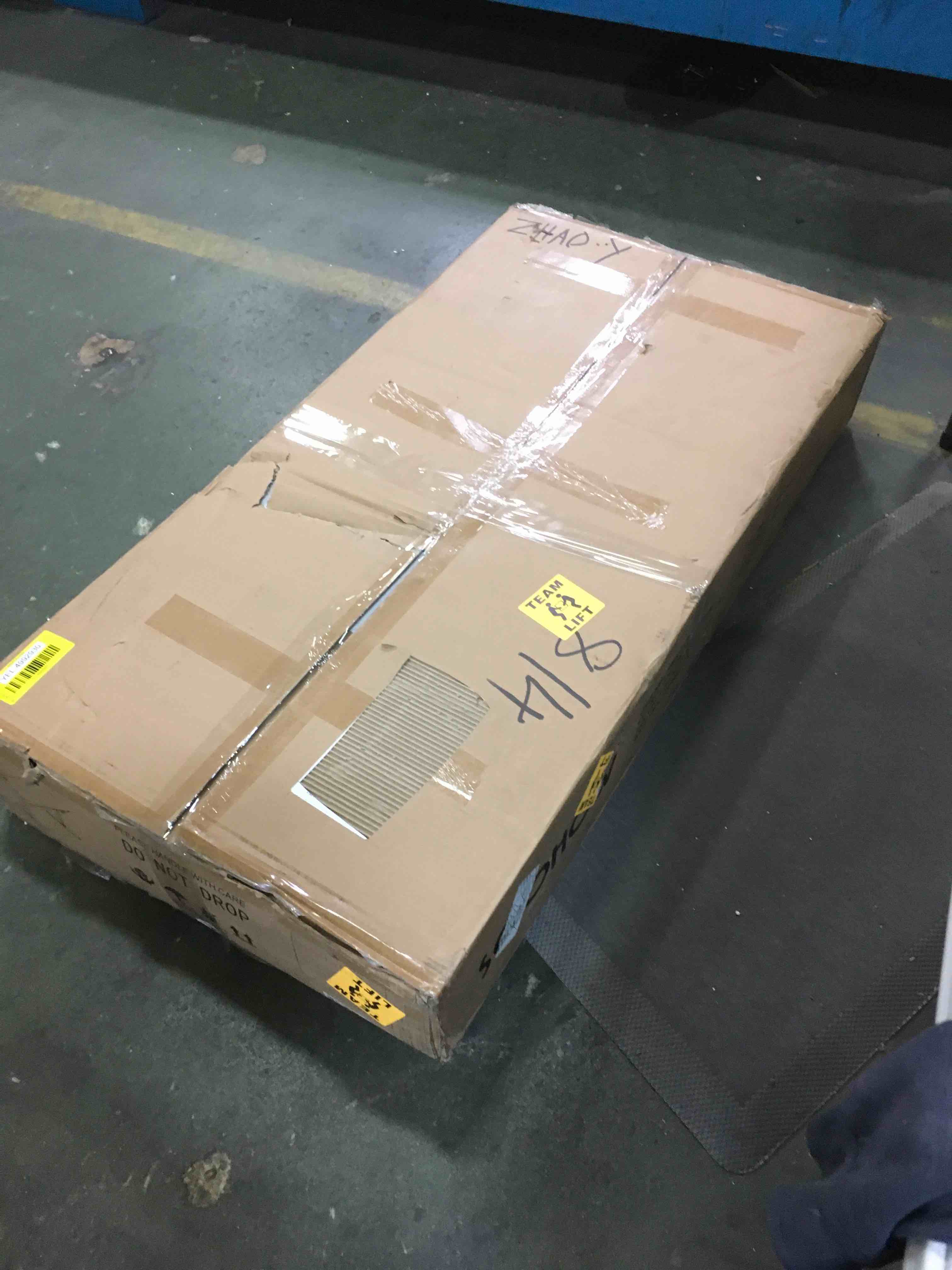 https://s3.amazonaws.com/lotting-images-prod/bidfta/YEL4992930_1695396373523.jpeg