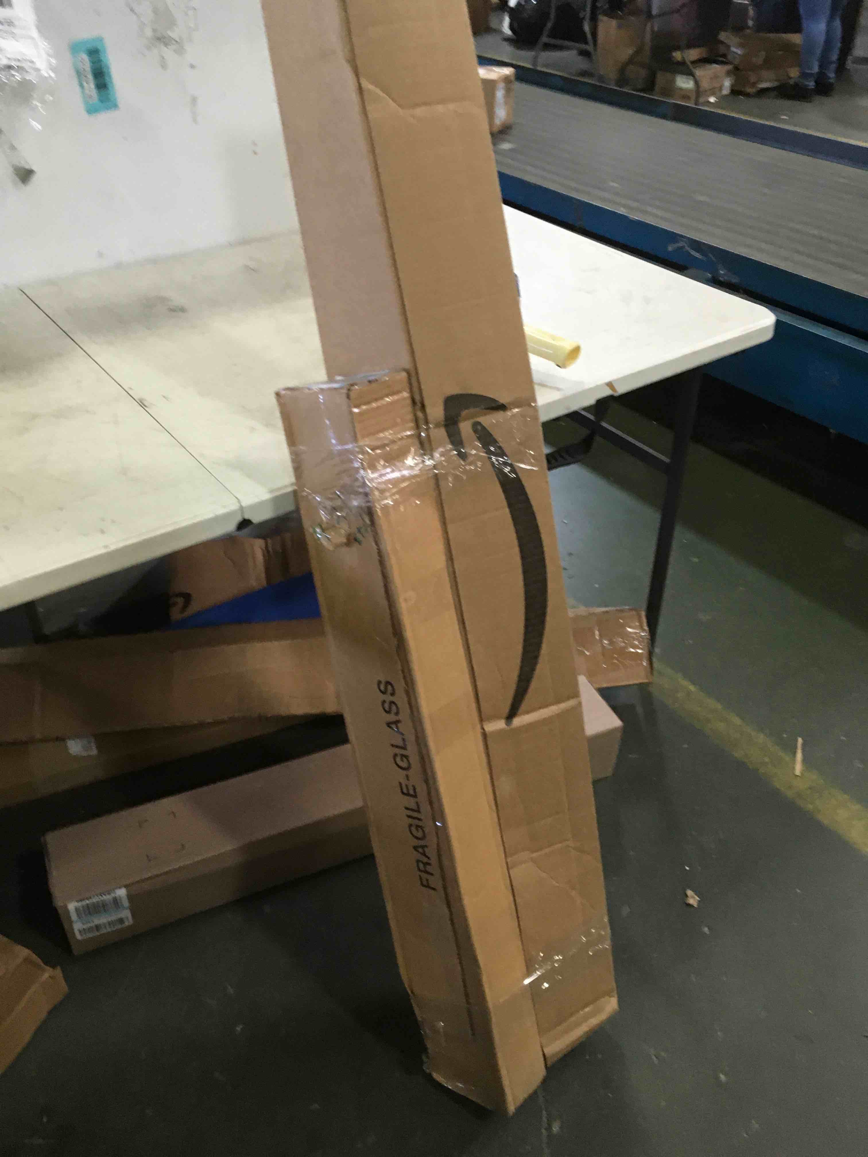 https://s3.amazonaws.com/lotting-images-prod/bidfta/YEL4993750_1696430699917.jpeg