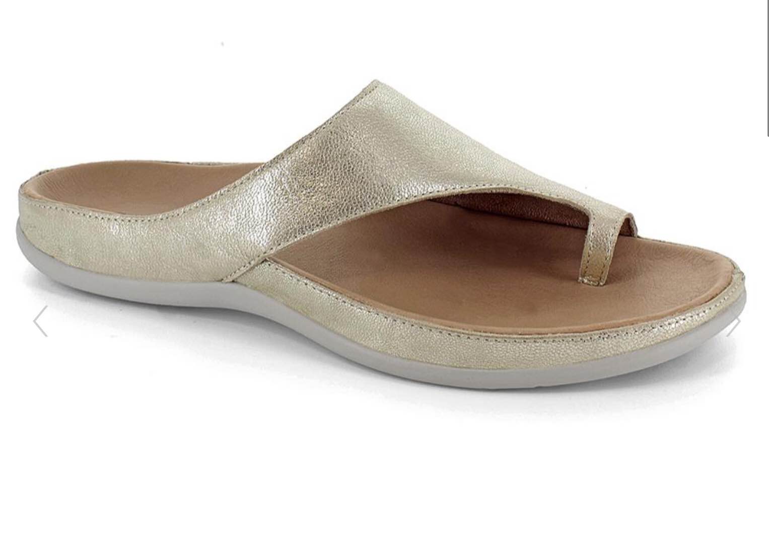 Size 9 The Bunion Concealing Slide Sandals 