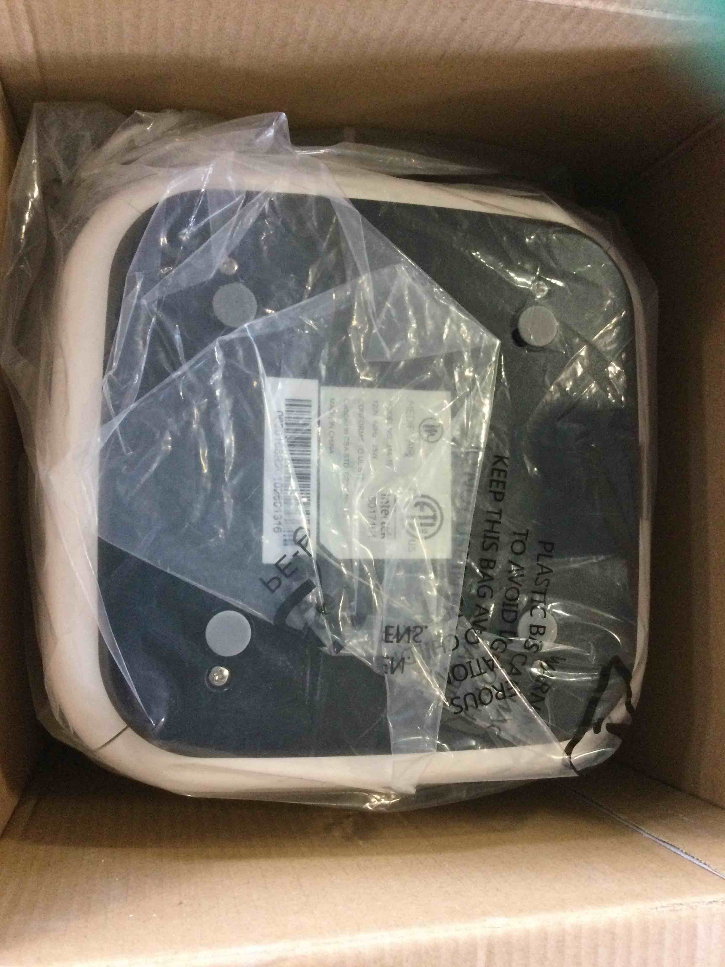 https://s3.amazonaws.com/lotting-images-prod/bidfta/YEL4994558_1695067138231.jpeg