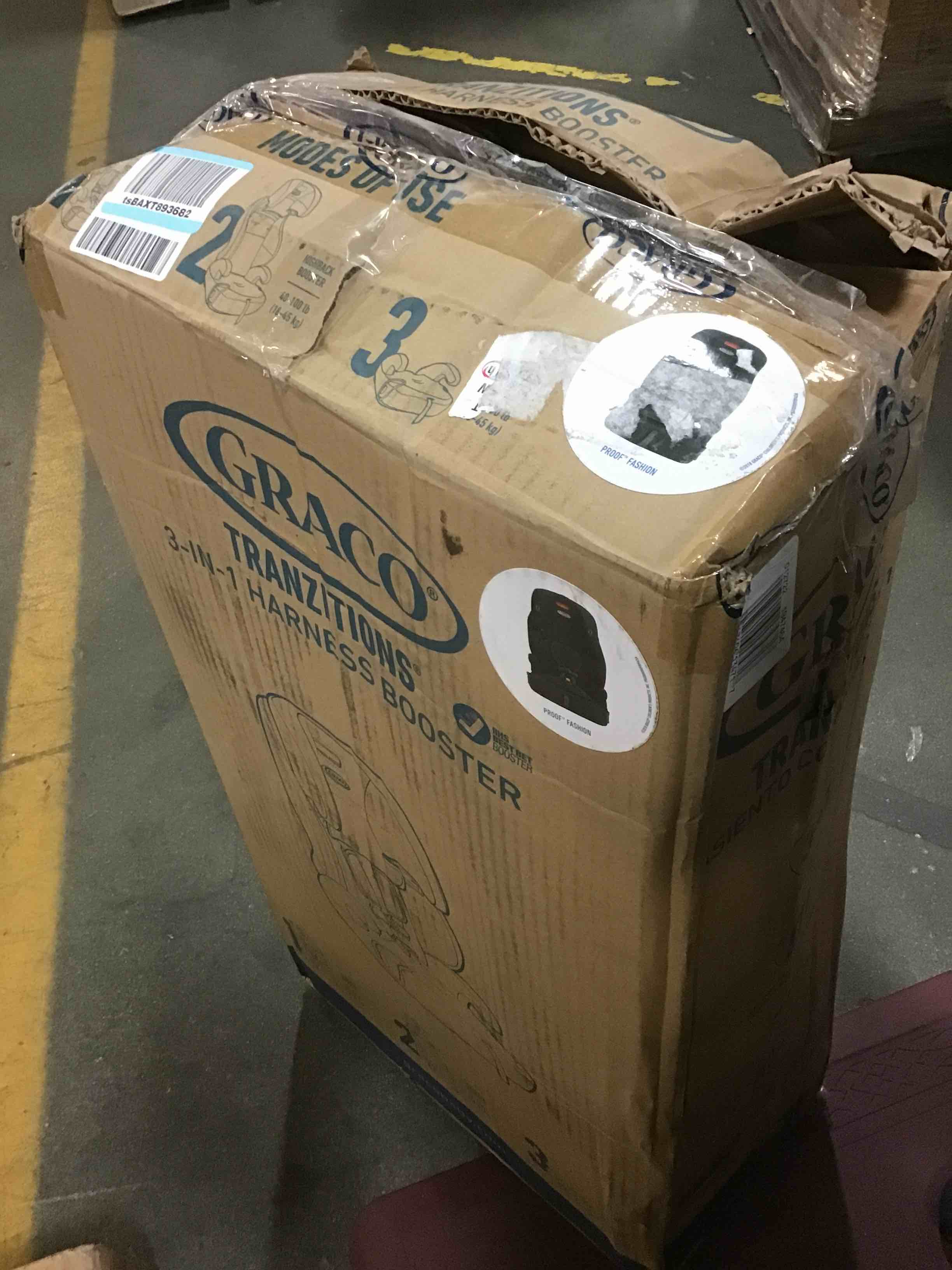https://s3.amazonaws.com/lotting-images-prod/bidfta/YEL4997022_1694534090304.jpeg
