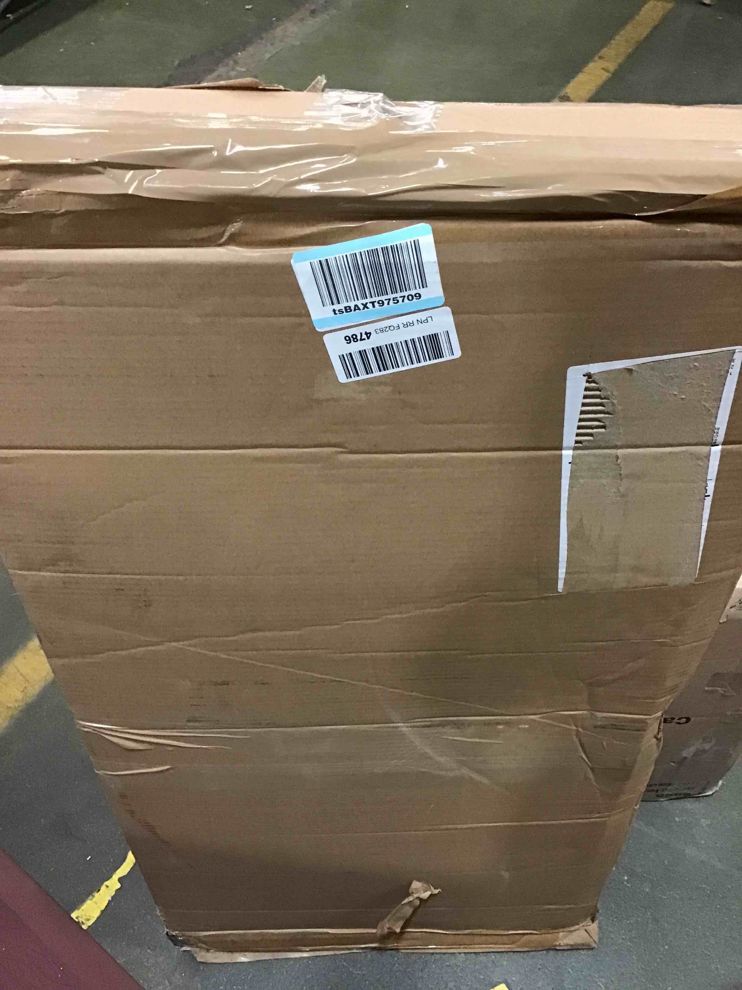 https://s3.amazonaws.com/lotting-images-prod/bidfta/YEL4997352_1694696292145.jpeg