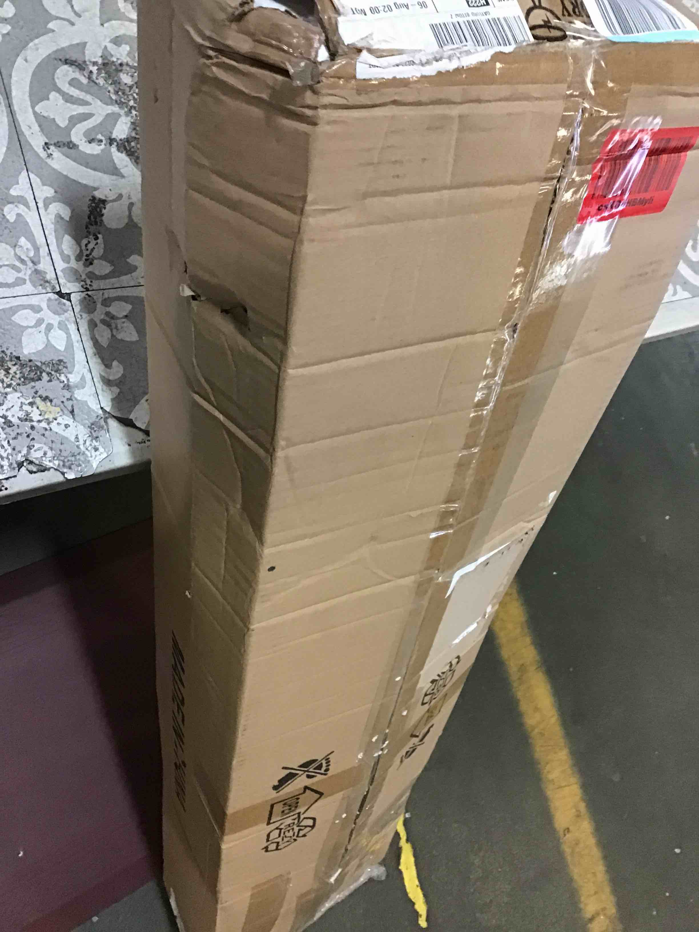 https://s3.amazonaws.com/lotting-images-prod/bidfta/YEL4997669_1694799591244.jpeg