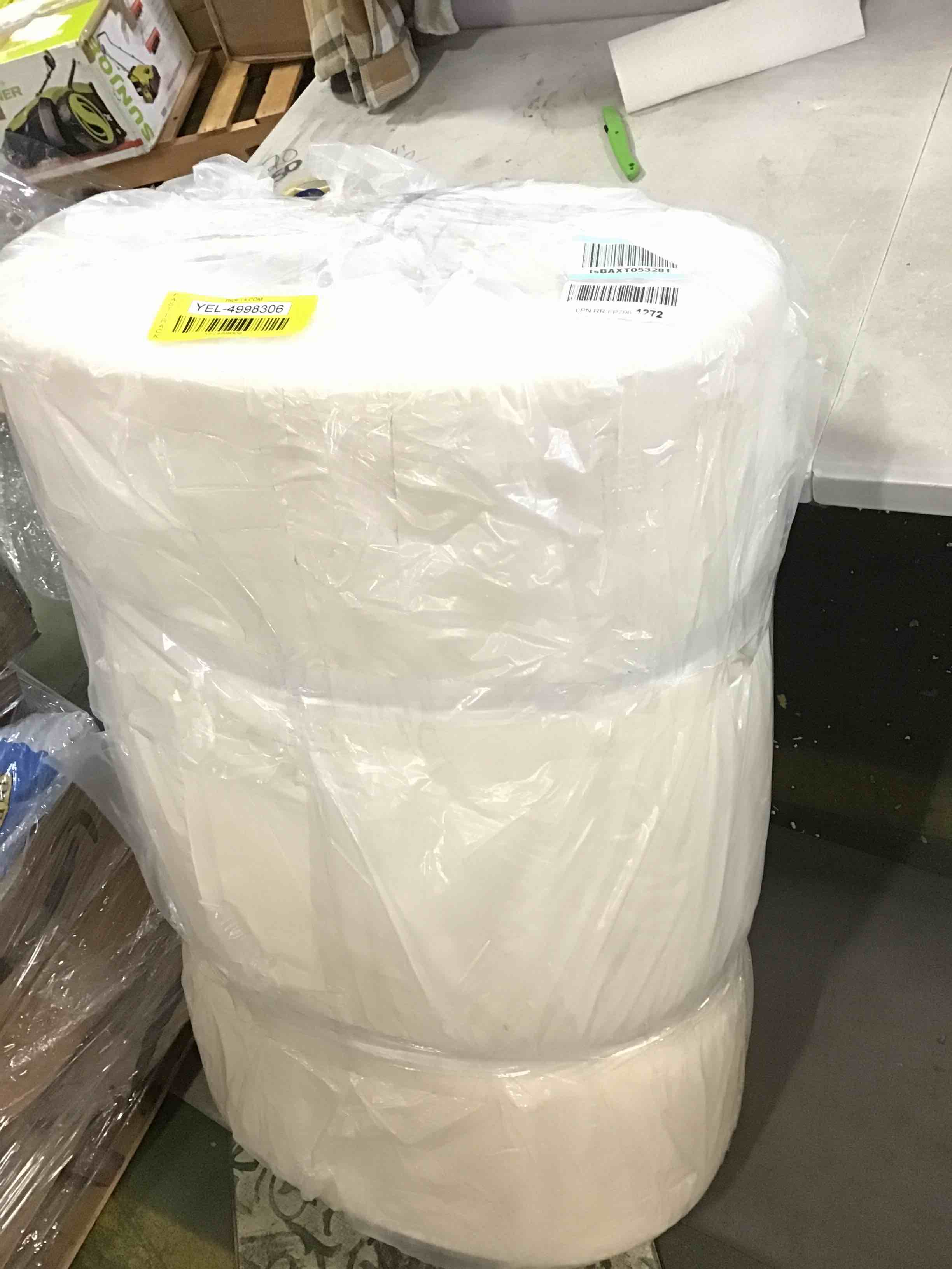 https://s3.amazonaws.com/lotting-images-prod/bidfta/YEL4998306_1695385580113.jpeg