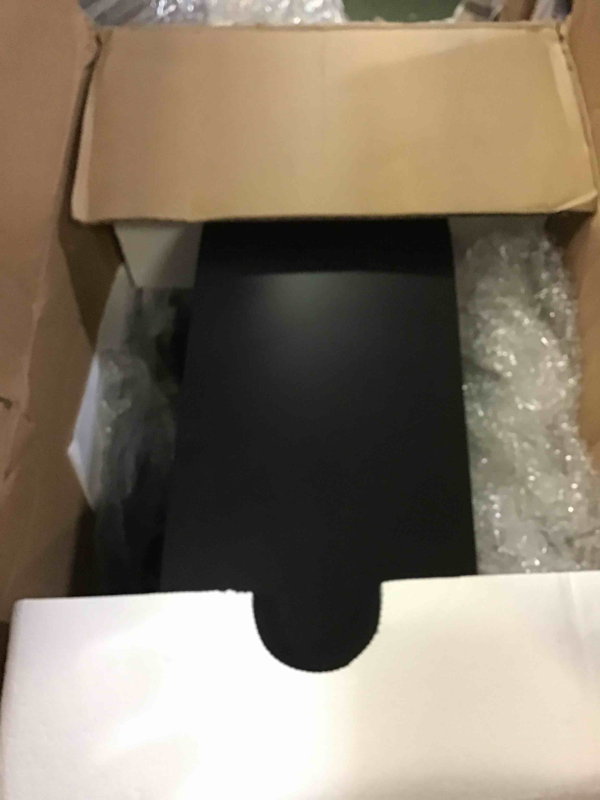 https://s3.amazonaws.com/lotting-images-prod/bidfta/YEL4998389_1695395581638.jpeg