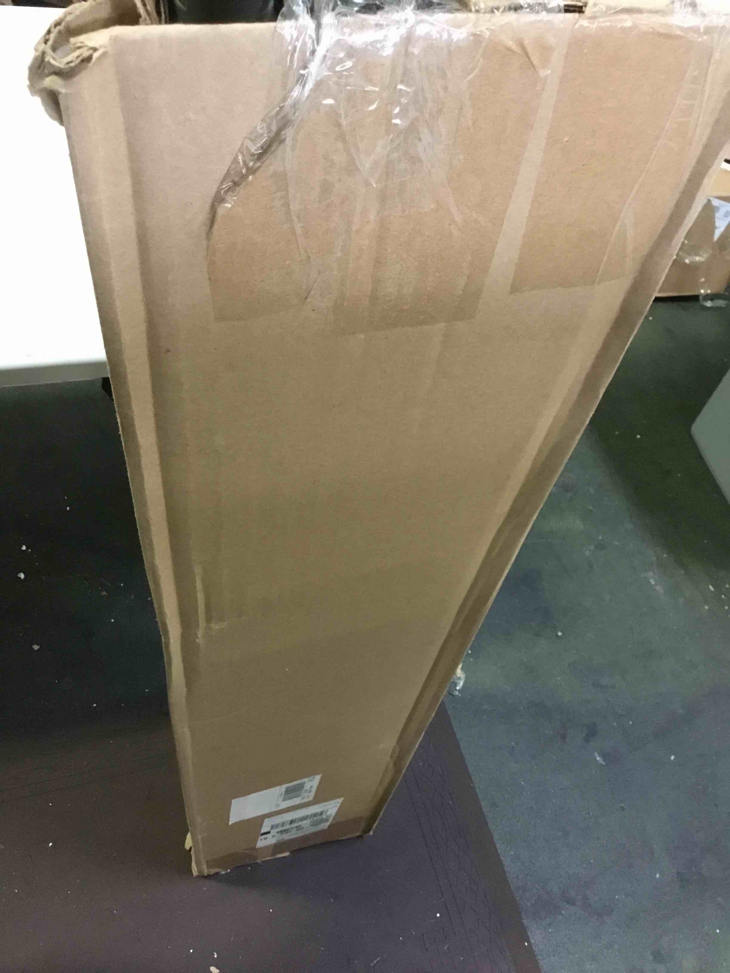 https://s3.amazonaws.com/lotting-images-prod/bidfta/YEL5004285_1687205749723.jpeg