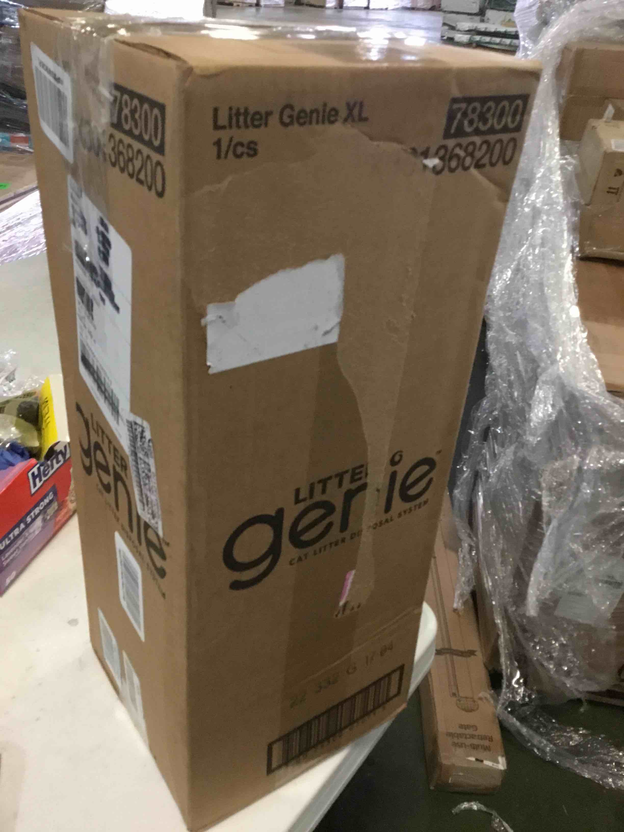 https://s3.amazonaws.com/lotting-images-prod/bidfta/YEL5005658_1687290435850.jpeg