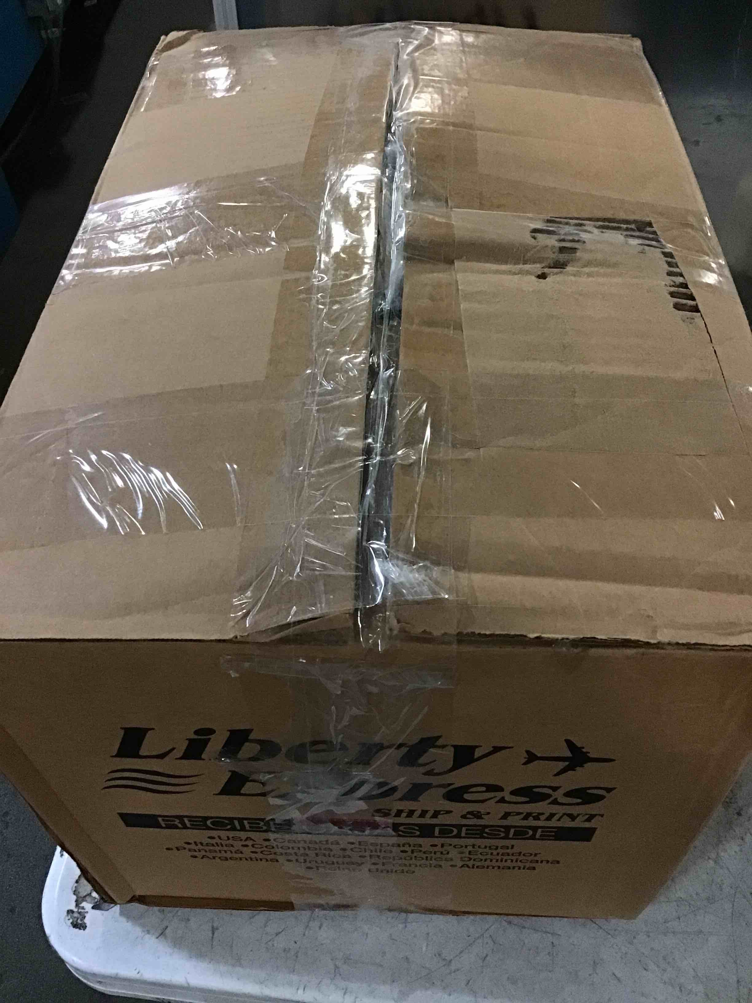 https://s3.amazonaws.com/lotting-images-prod/bidfta/YEL5015575_1687873476053.jpeg