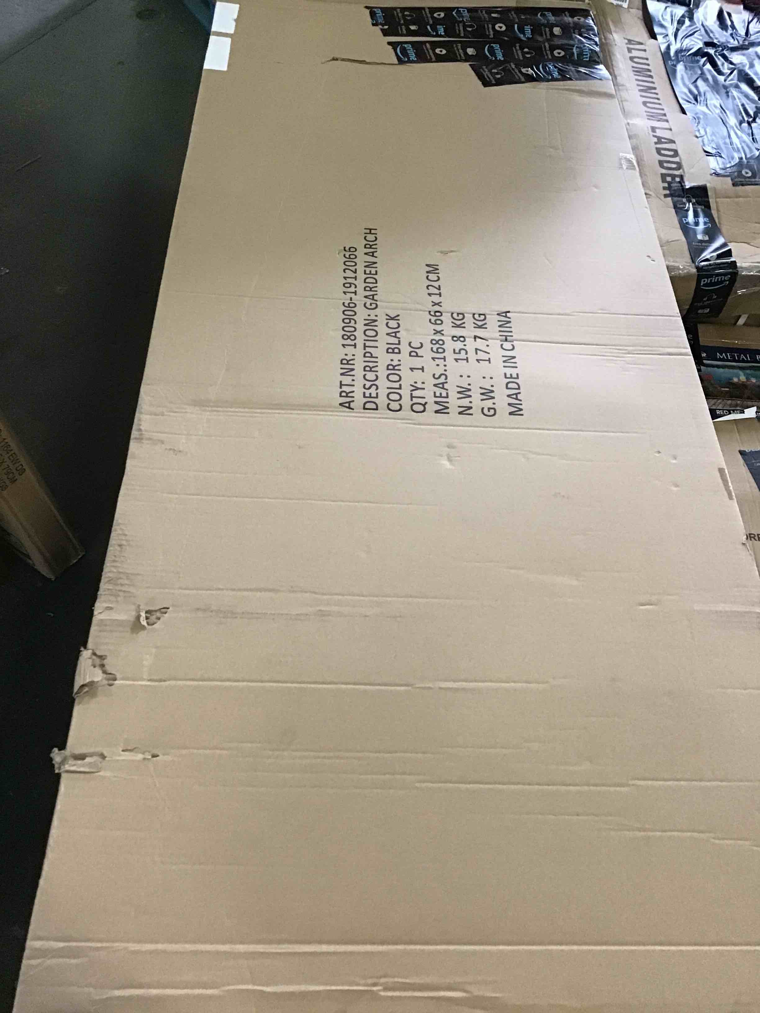 https://s3.amazonaws.com/lotting-images-prod/bidfta/YEL5015843_1687970070146.jpeg