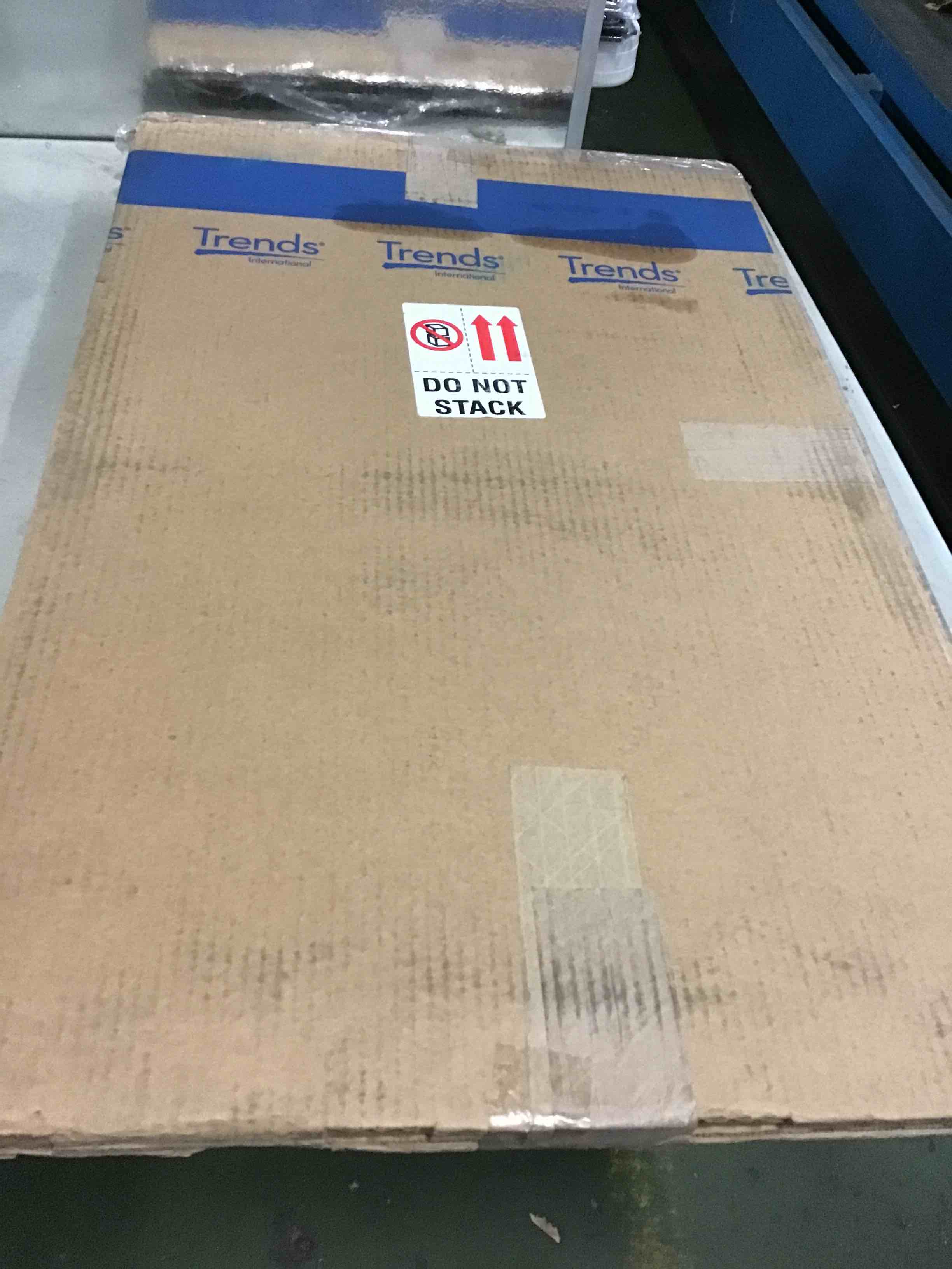 https://s3.amazonaws.com/lotting-images-prod/bidfta/YEL5016370_1688384699606.jpeg