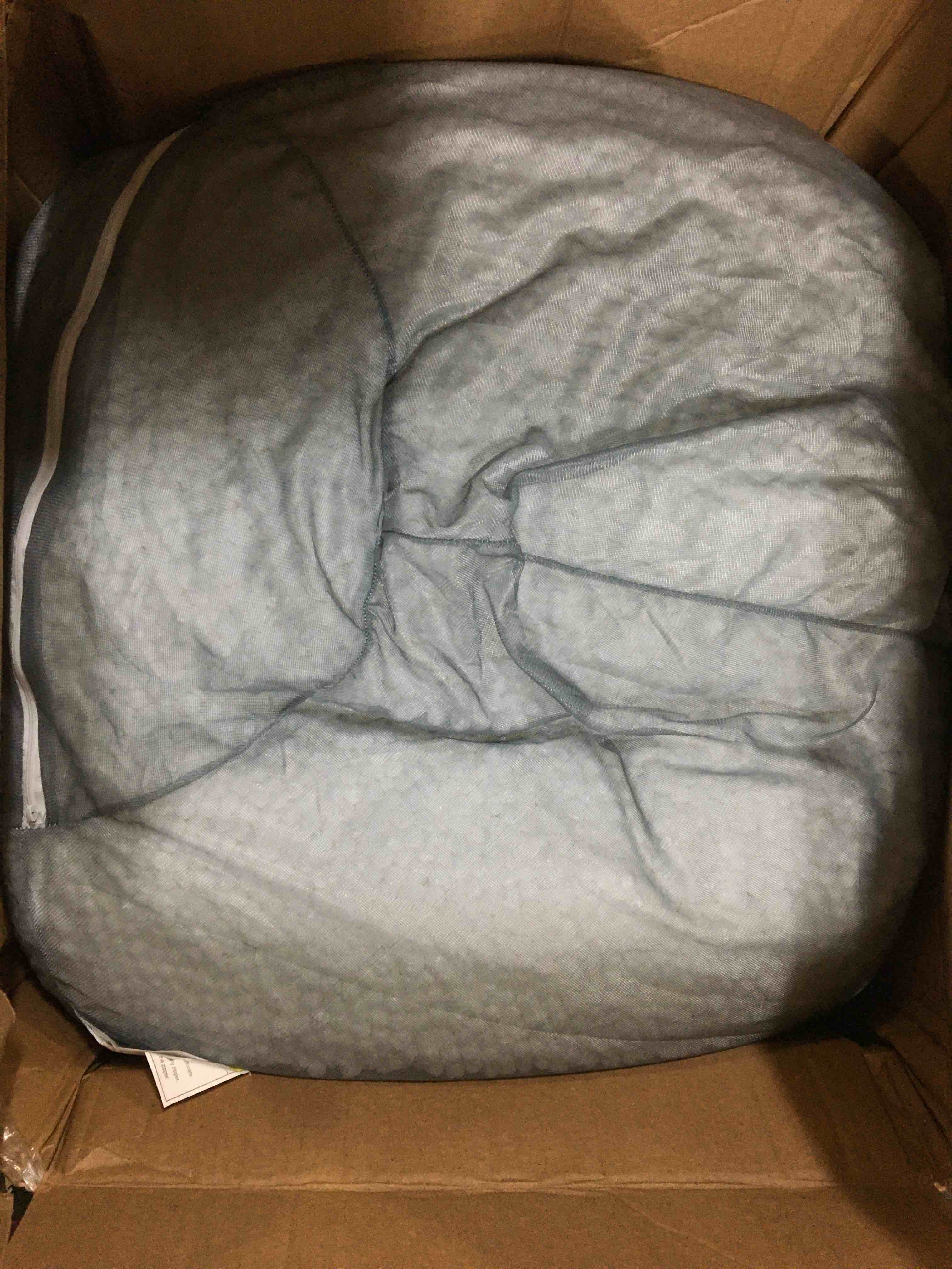https://s3.amazonaws.com/lotting-images-prod/bidfta/YEL5017799_1688060769721.jpeg