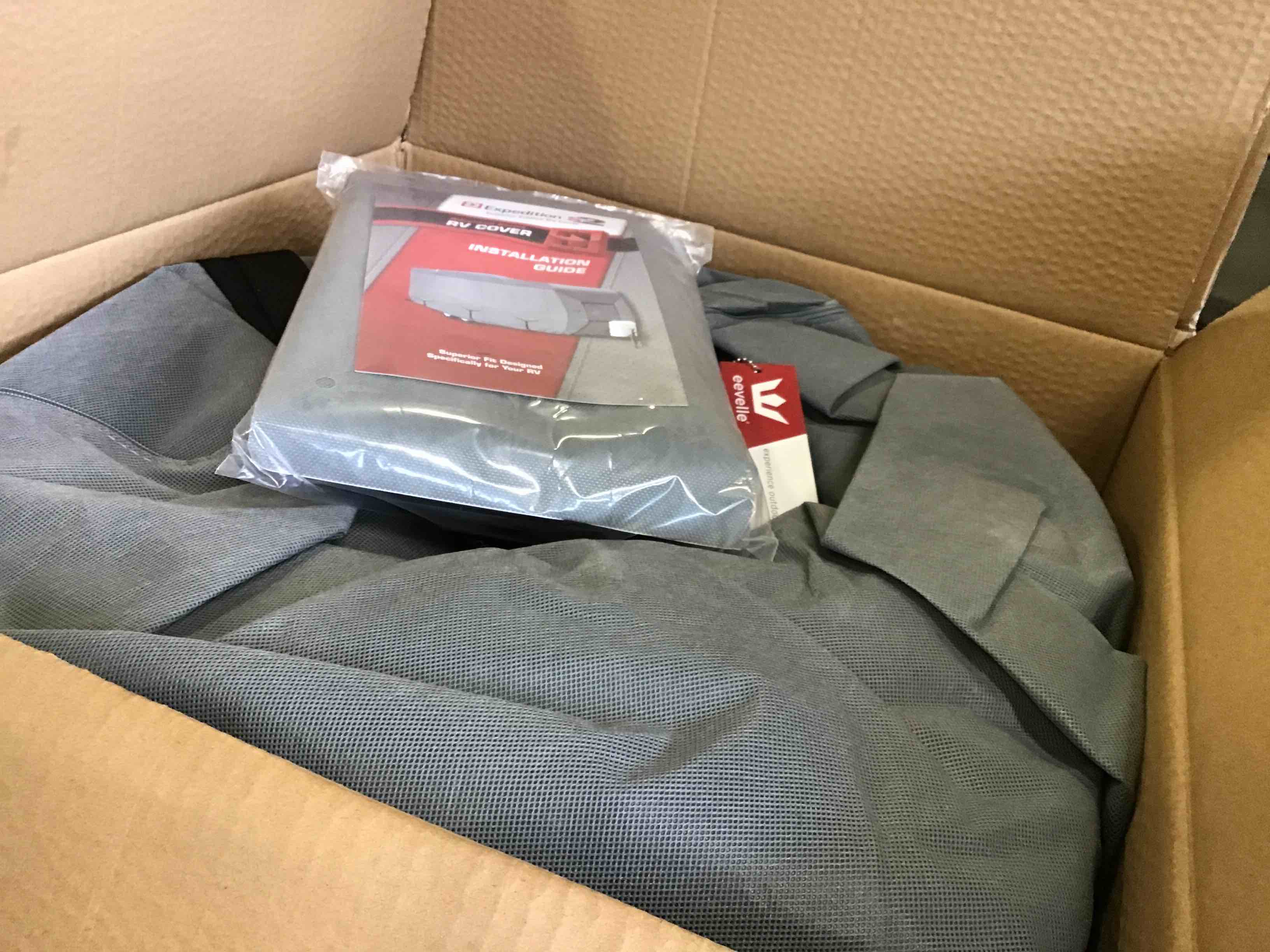 https://s3.amazonaws.com/lotting-images-prod/bidfta/YEL5021284_1689363149042.jpeg