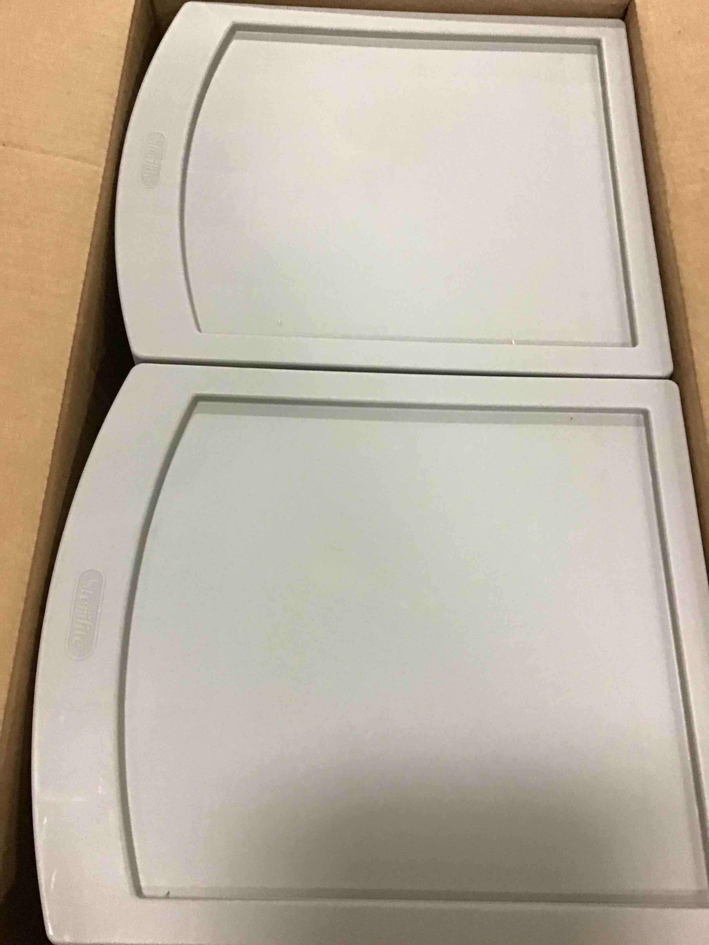 https://s3.amazonaws.com/lotting-images-prod/bidfta/YEL5027461_1689600272130.jpeg