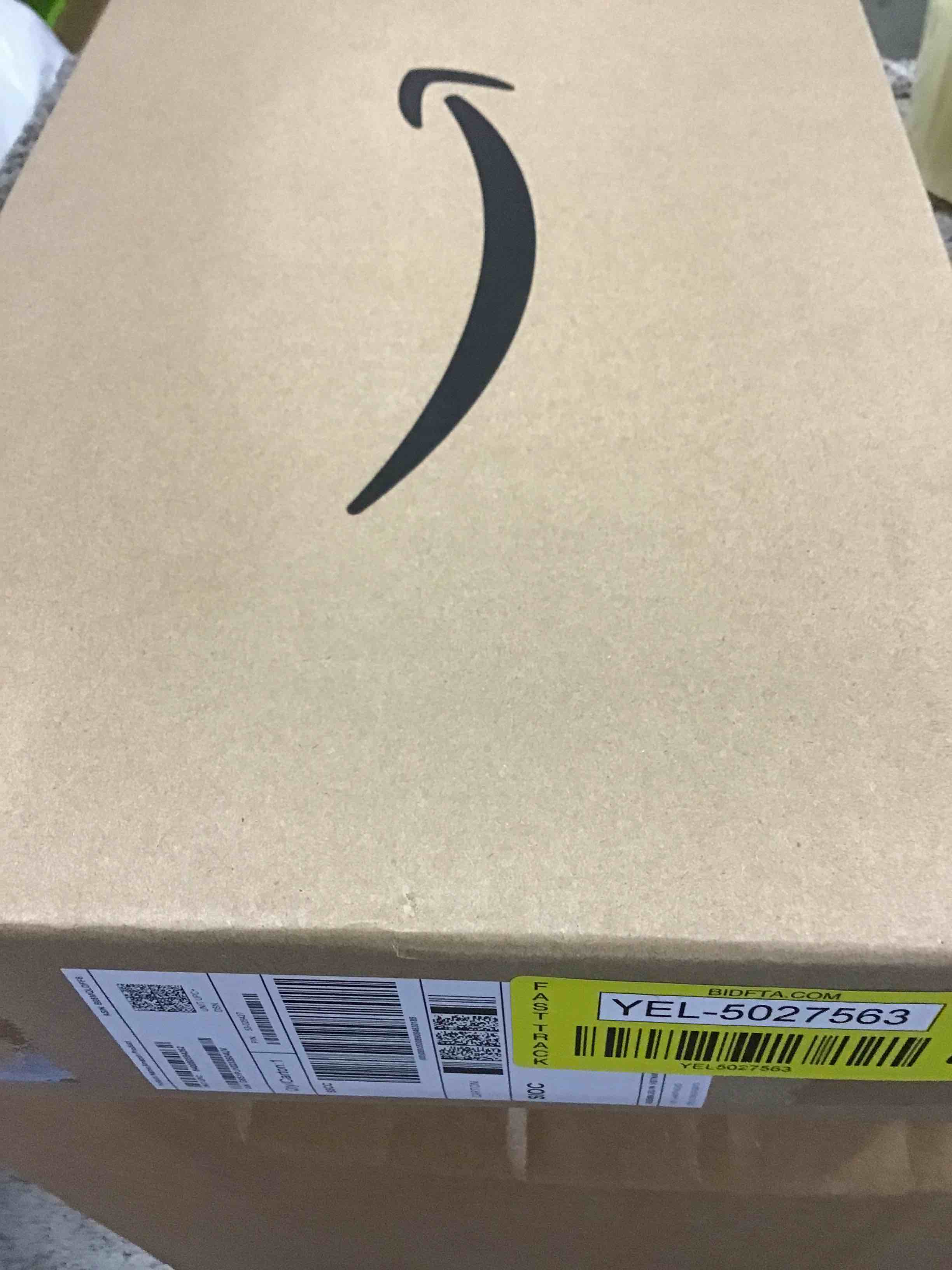 https://s3.amazonaws.com/lotting-images-prod/bidfta/YEL5027563_1689685337870.jpeg