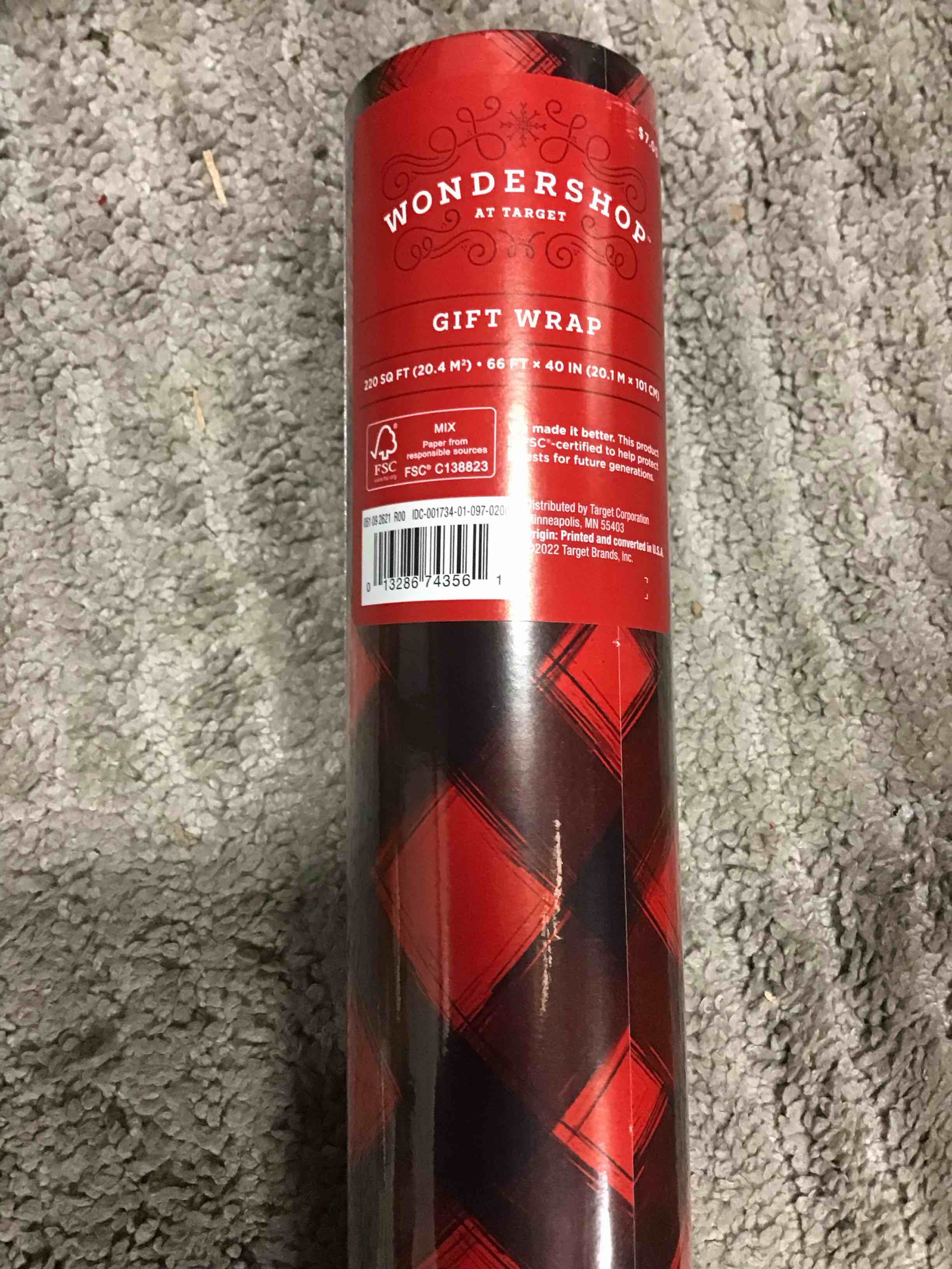 Wonder shop gift wrap 