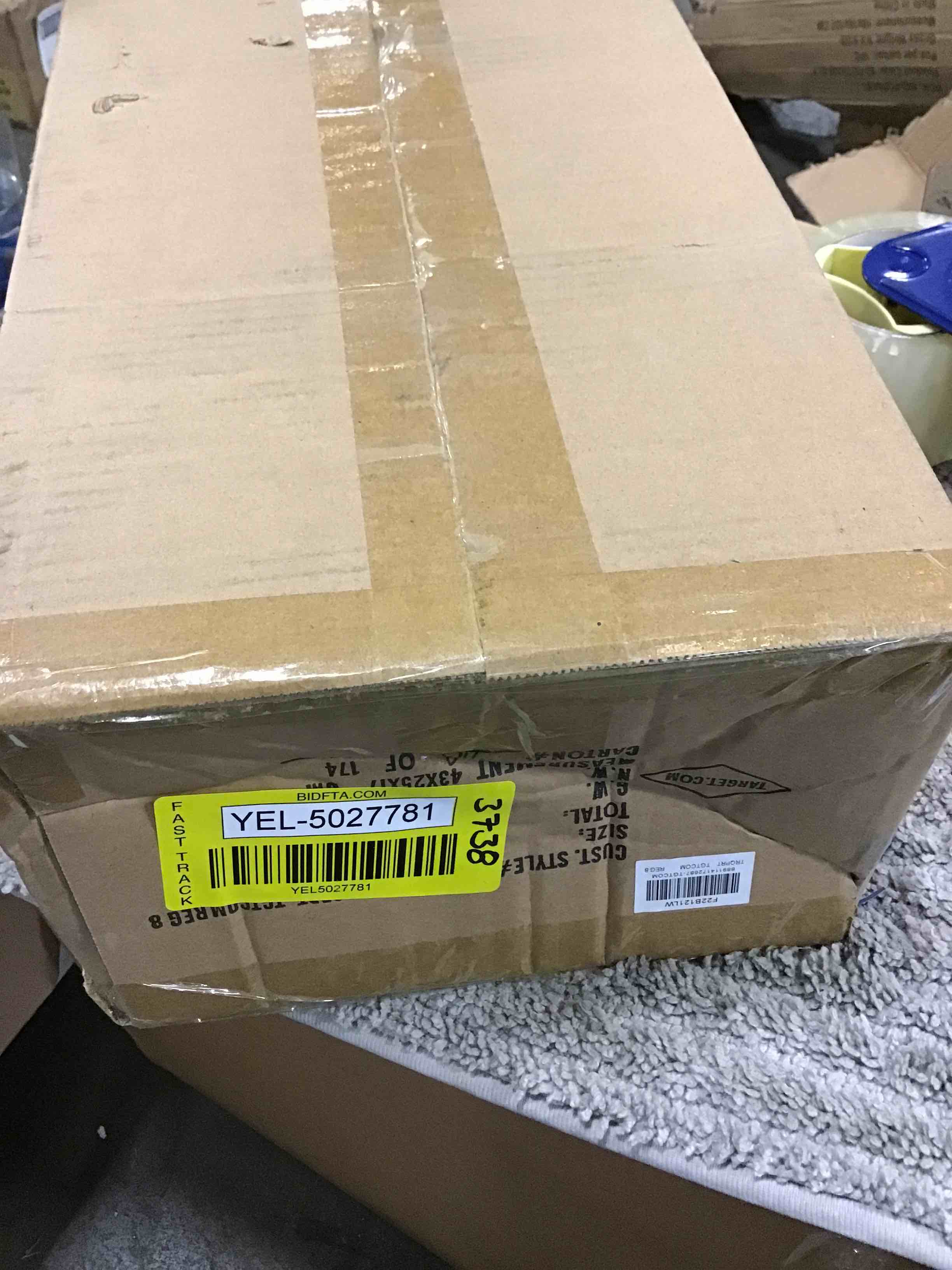 https://s3.amazonaws.com/lotting-images-prod/bidfta/YEL5027781_1689861100688.jpeg