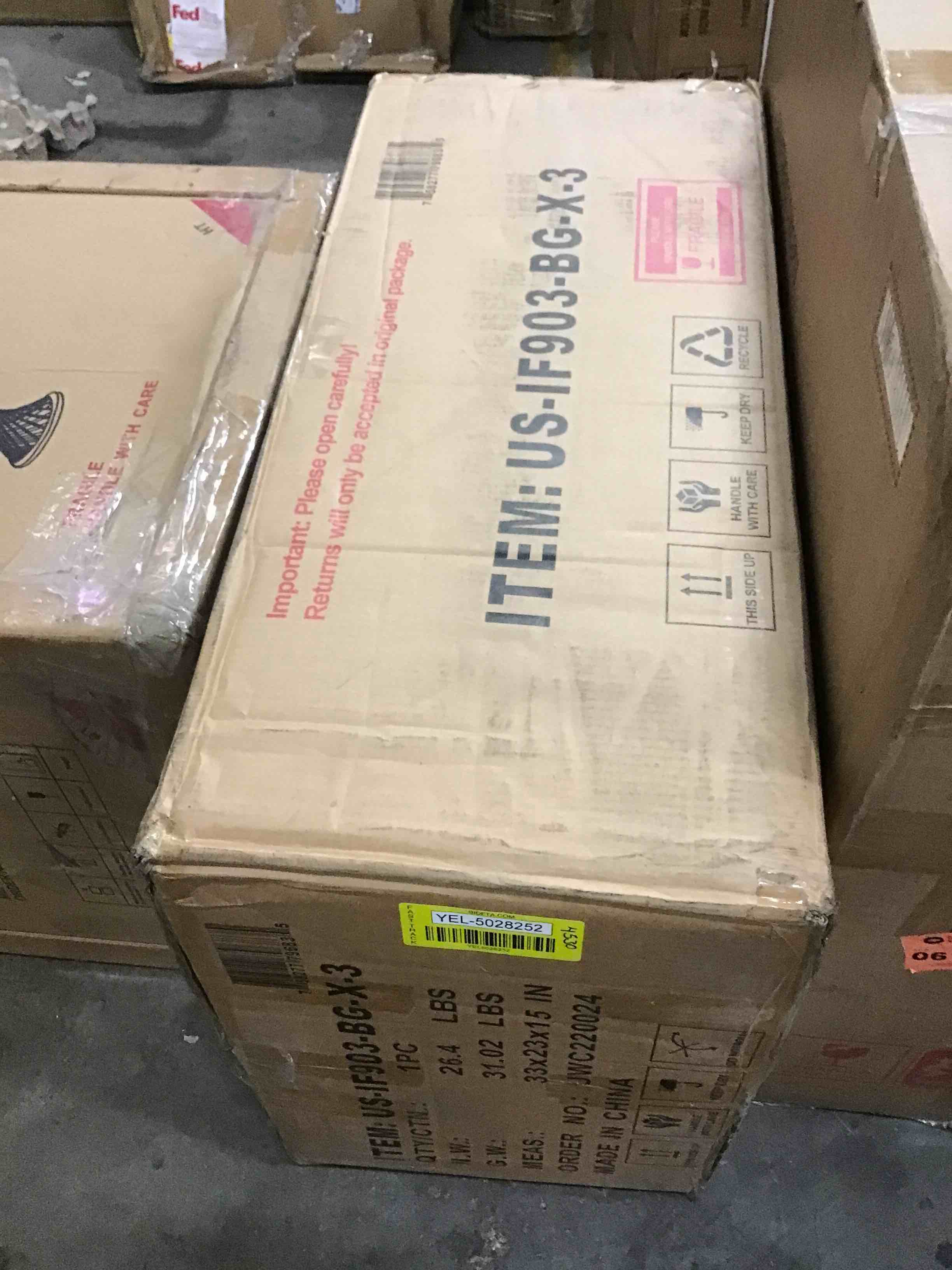 https://s3.amazonaws.com/lotting-images-prod/bidfta/YEL5028252_1693228170975.jpeg