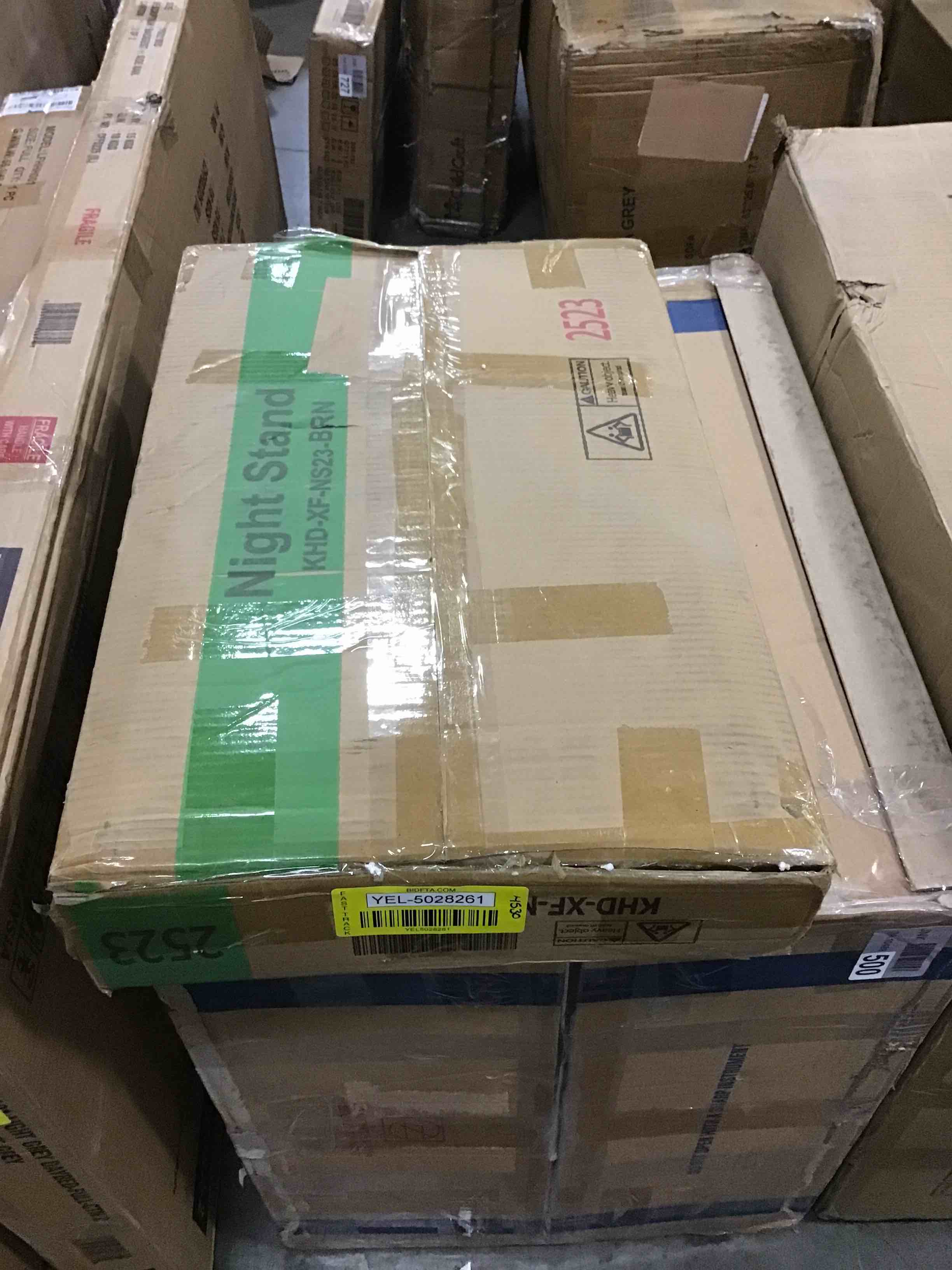 https://s3.amazonaws.com/lotting-images-prod/bidfta/YEL5028261_1693237958527.jpeg