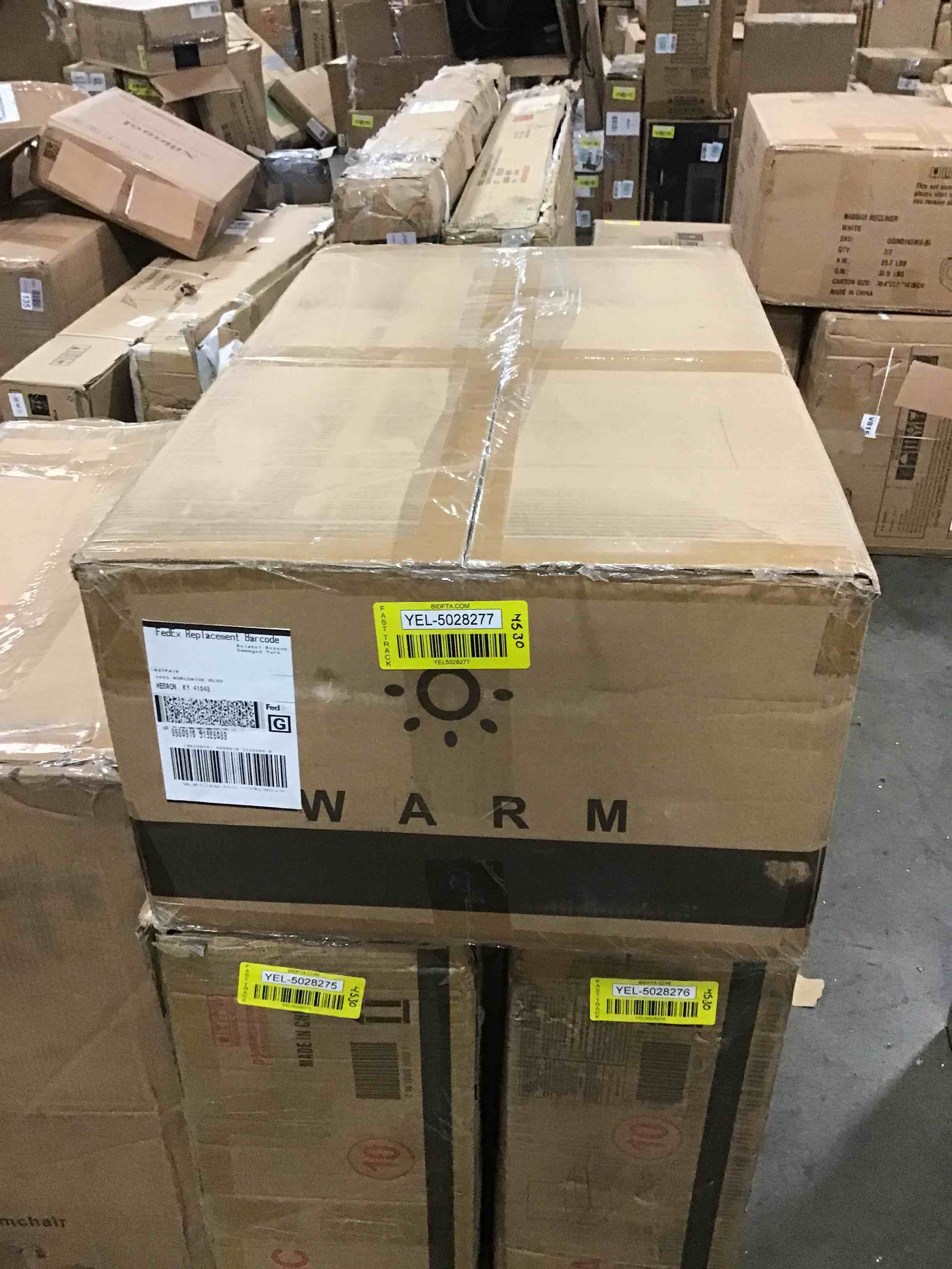 https://s3.amazonaws.com/lotting-images-prod/bidfta/YEL5028277_1693313702230.jpeg