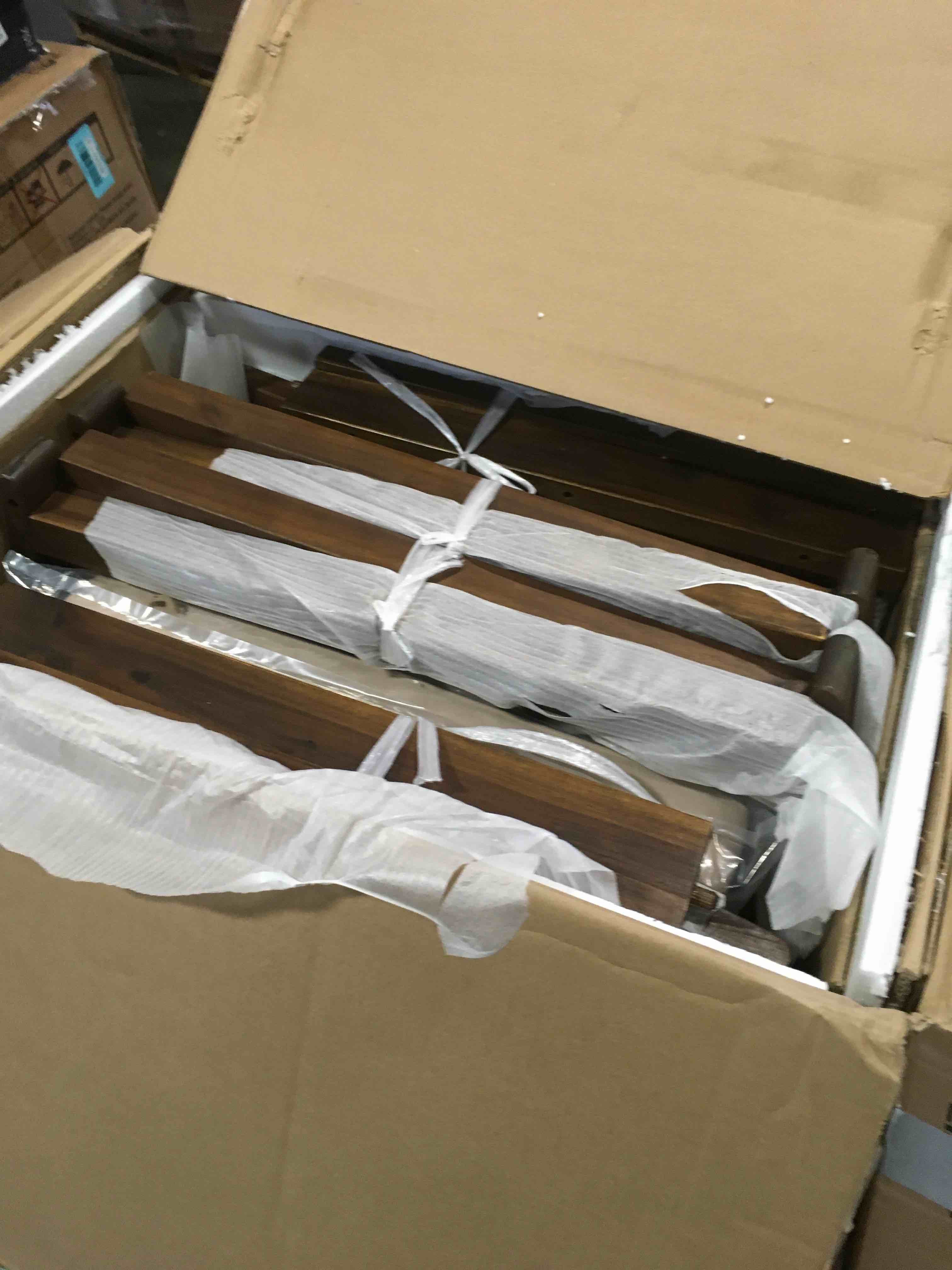 https://s3.amazonaws.com/lotting-images-prod/bidfta/YEL5030246_1686678290955.jpeg