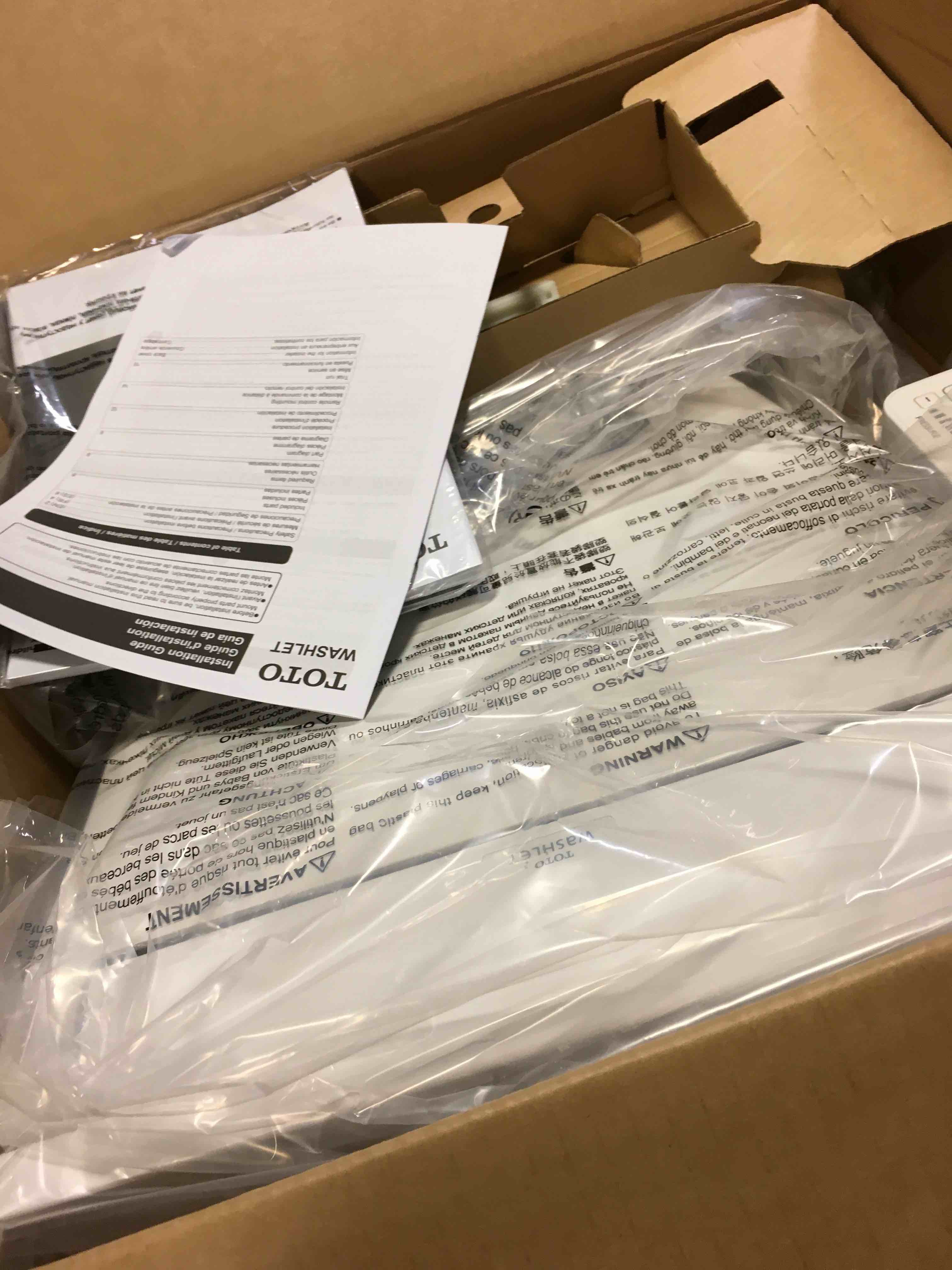 https://s3.amazonaws.com/lotting-images-prod/bidfta/YEL5030689_1687185572025.jpeg