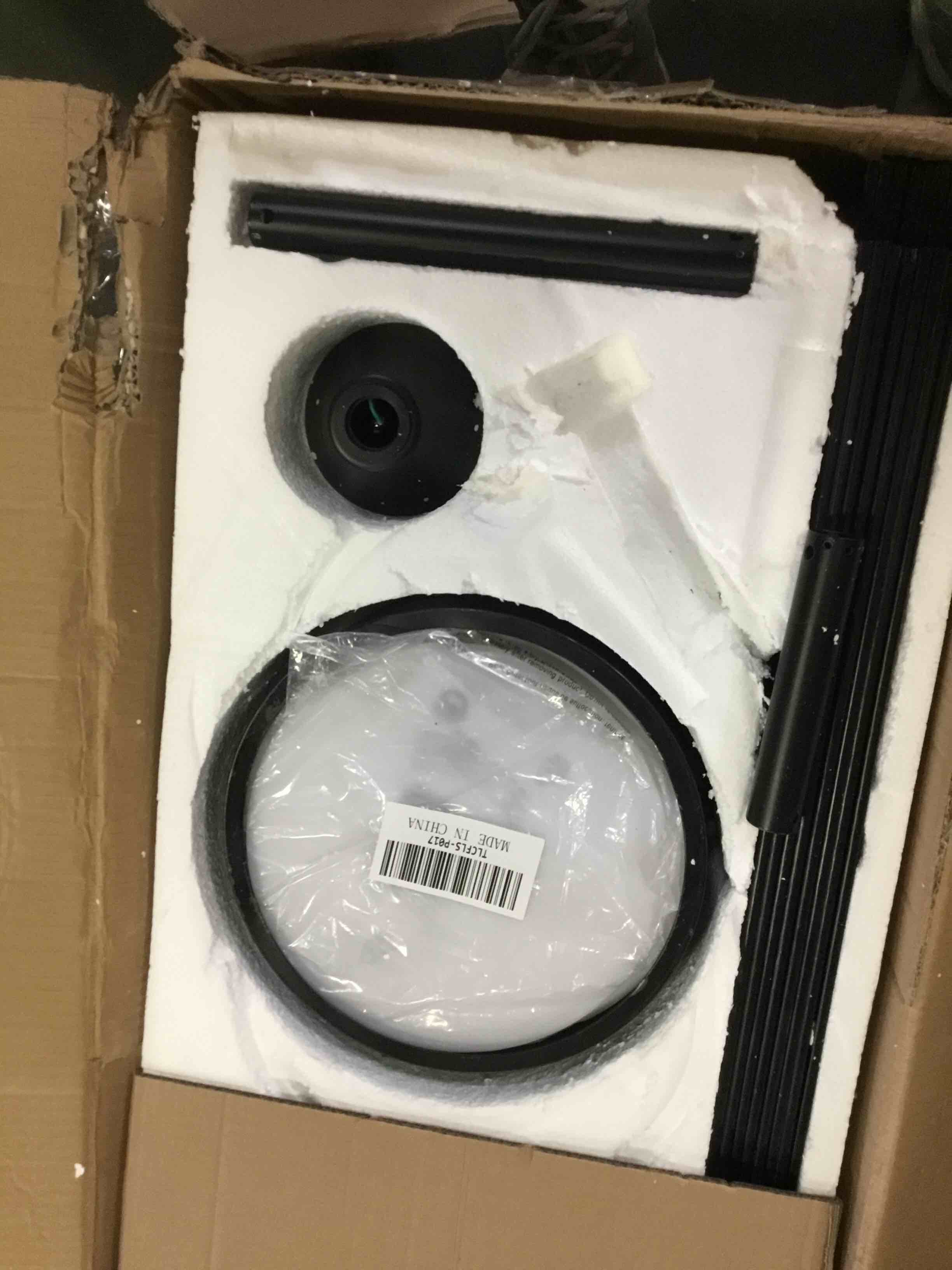 https://s3.amazonaws.com/lotting-images-prod/bidfta/YEL5031148_1687977326903.jpeg
