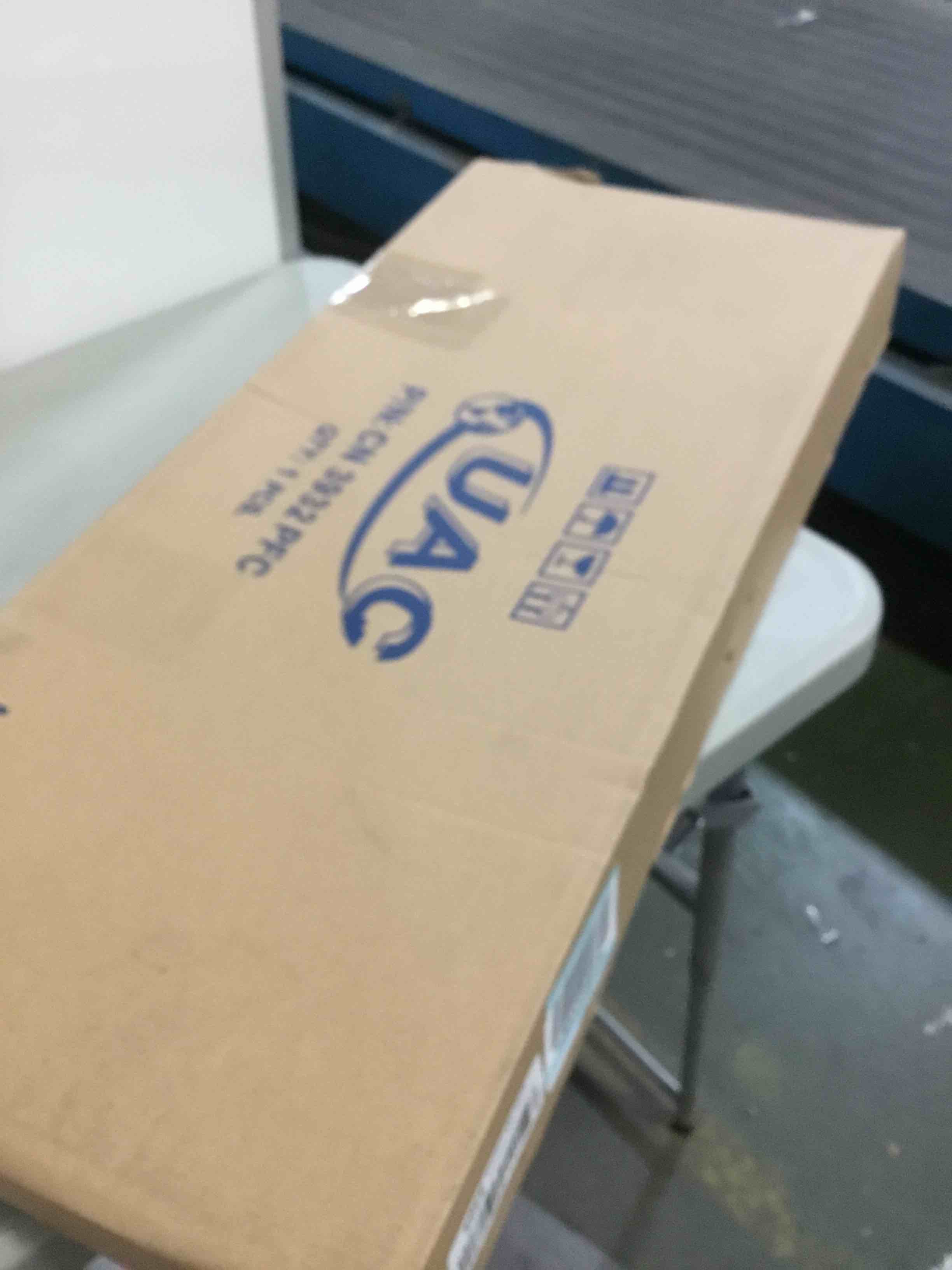https://s3.amazonaws.com/lotting-images-prod/bidfta/YEL5031324_1688044452096.jpeg