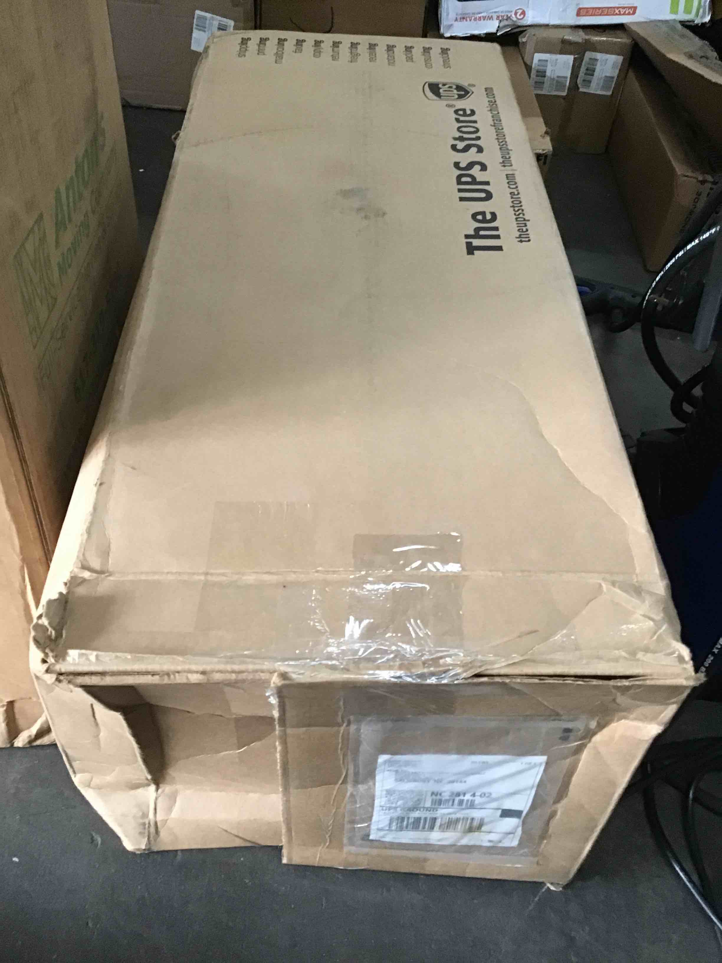 https://s3.amazonaws.com/lotting-images-prod/bidfta/YEL5033242_1687986803302.jpeg
