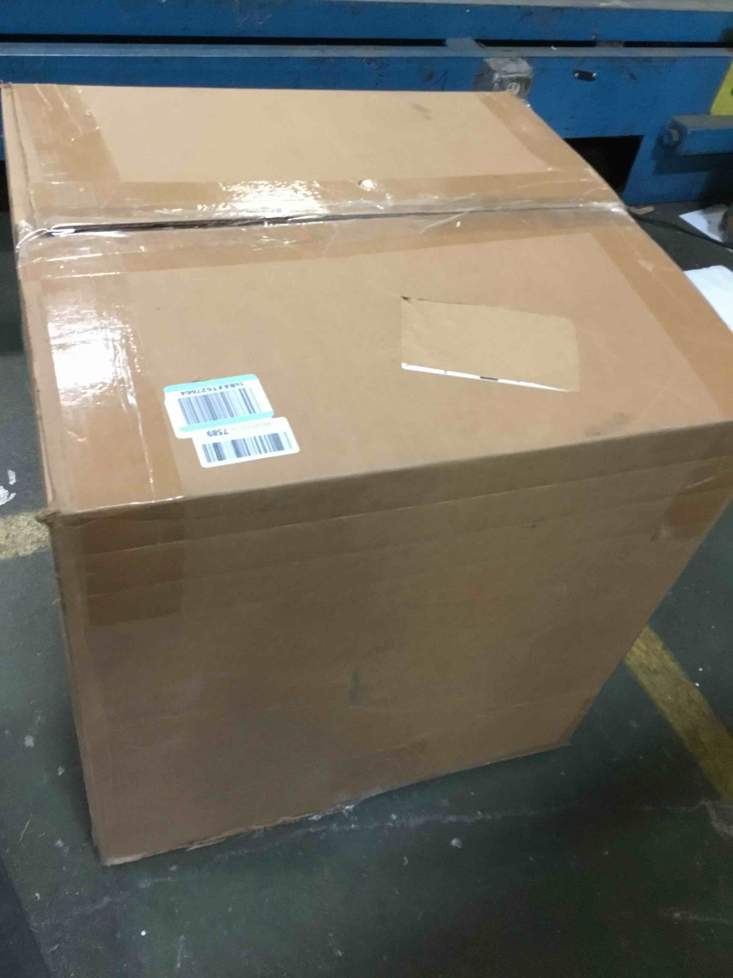 https://s3.amazonaws.com/lotting-images-prod/bidfta/YEL5049615_1686080556623.jpeg