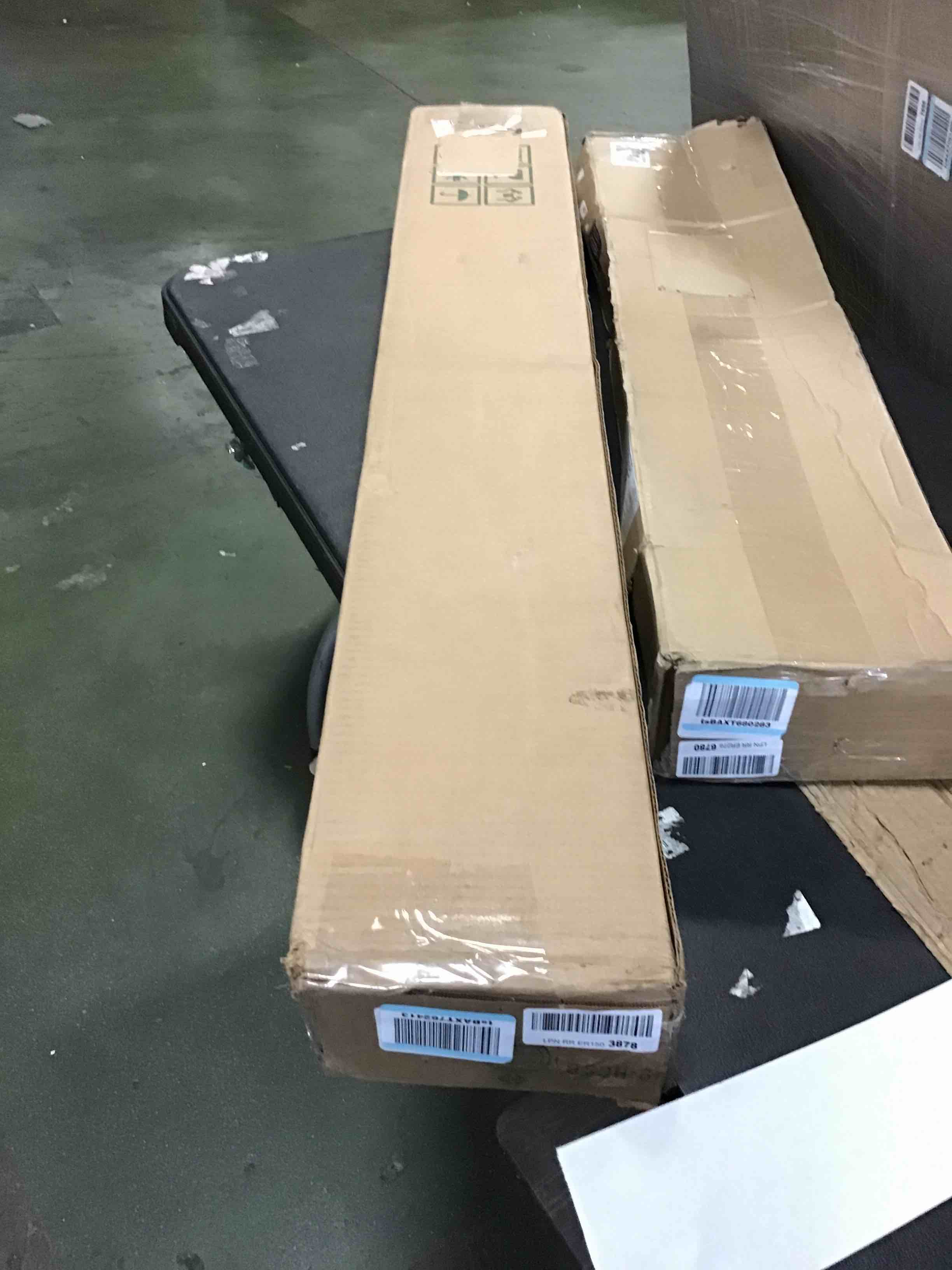 https://s3.amazonaws.com/lotting-images-prod/bidfta/YEL5055267_1687435670907.jpeg