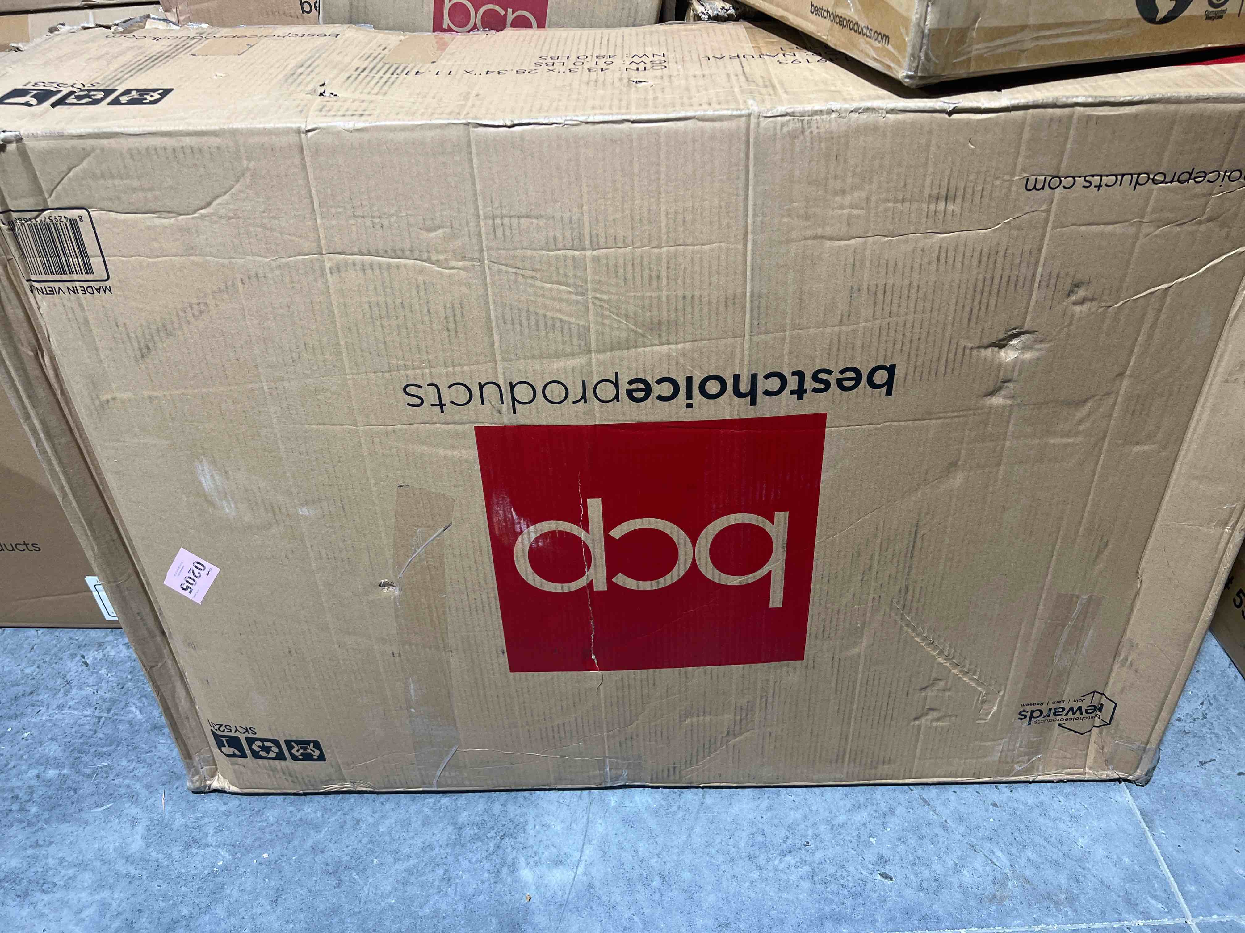https://s3.amazonaws.com/lotting-images-prod/bidfta/YEL5072414_1691107987199.jpeg