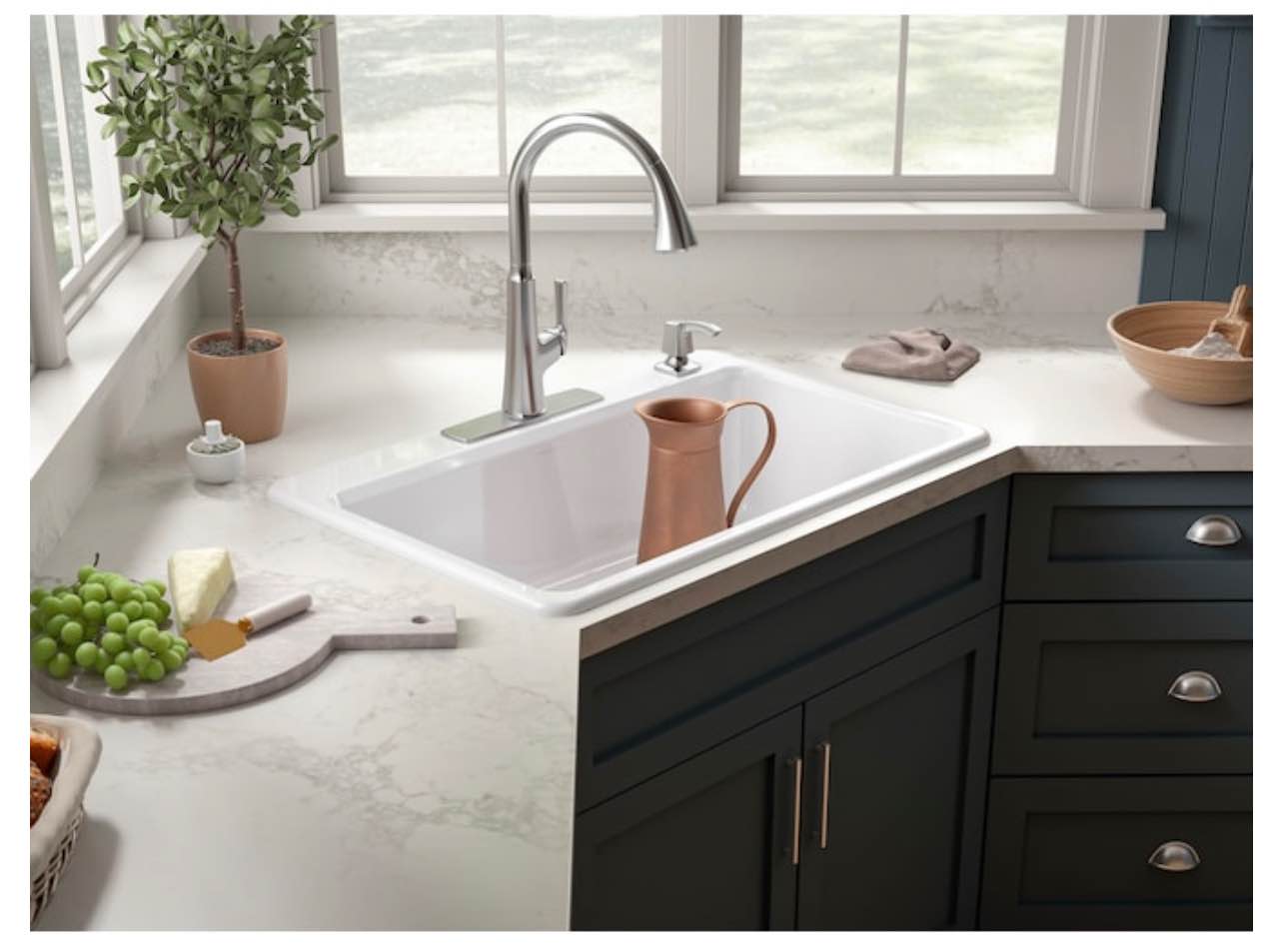 Riverby Drop-In 33-in x 22-in White Cast Iron Single Bowl 4-Hole Kitchen Sink