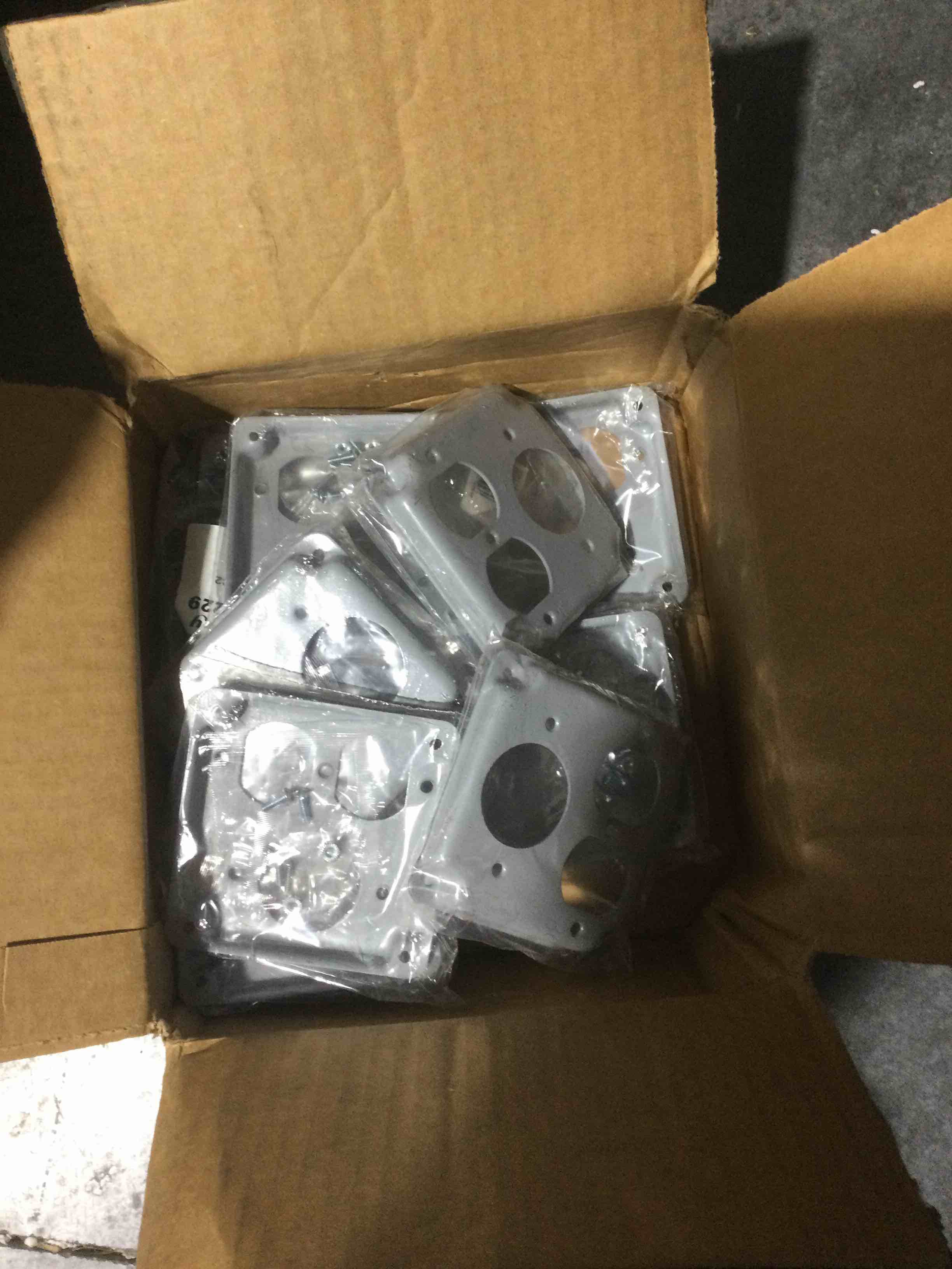 https://s3.amazonaws.com/lotting-images-prod/bidfta/YEL5072725_1694742614890.jpeg