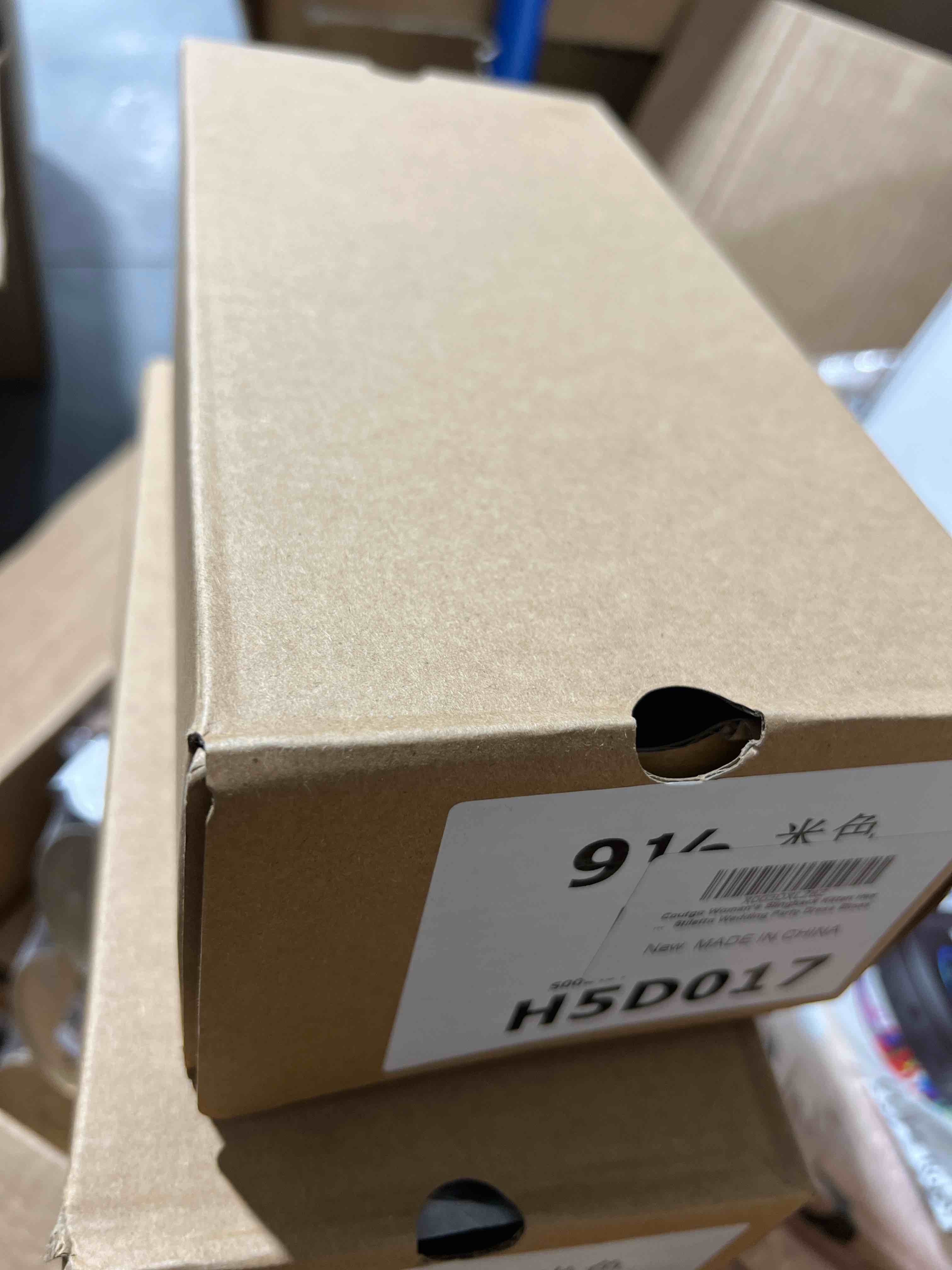 https://s3.amazonaws.com/lotting-images-prod/bidfta/YEL5072923_1696730497967.jpeg