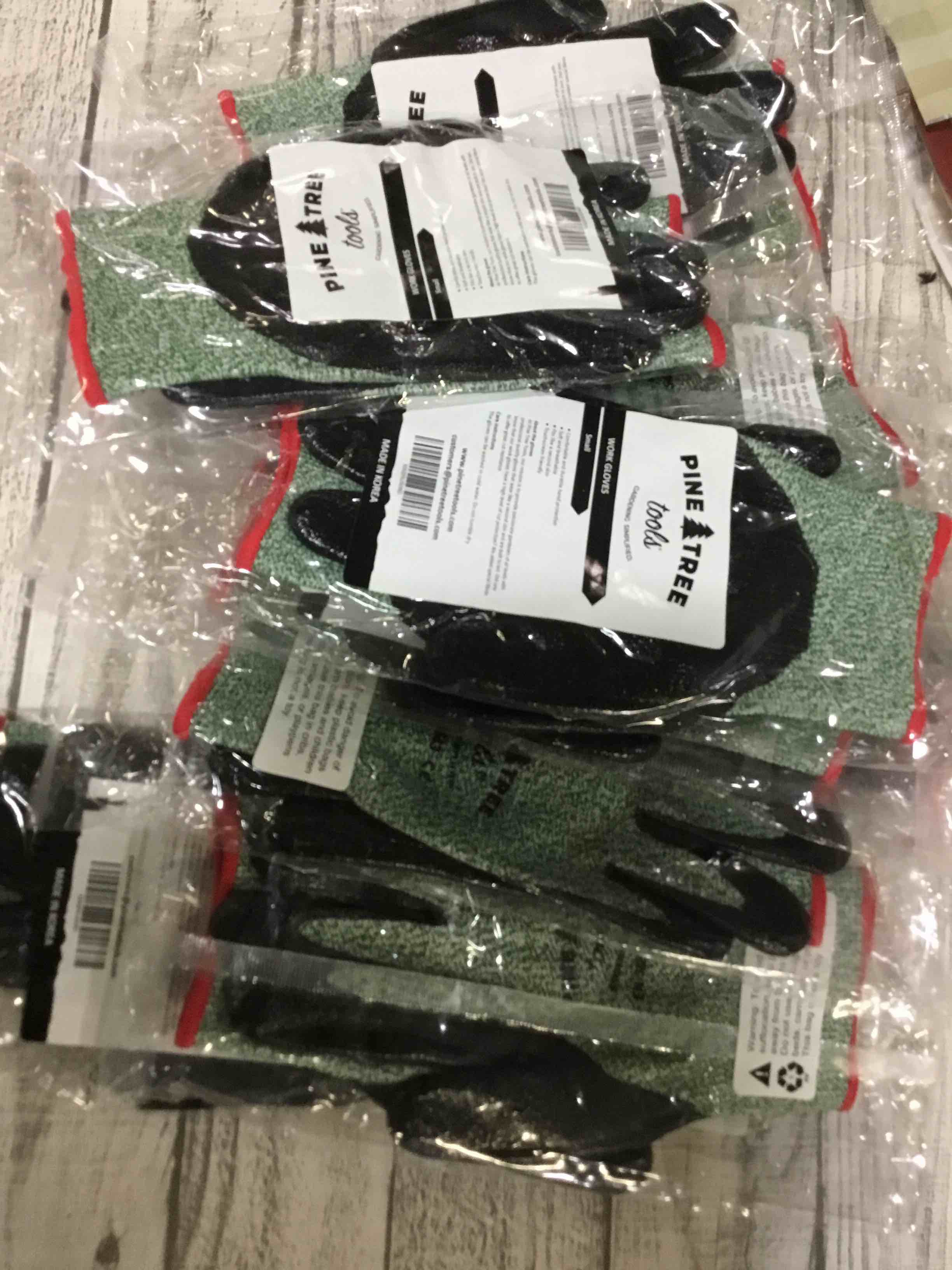 https://s3.amazonaws.com/lotting-images-prod/bidfta/YEL5077408_1685992831312.jpeg